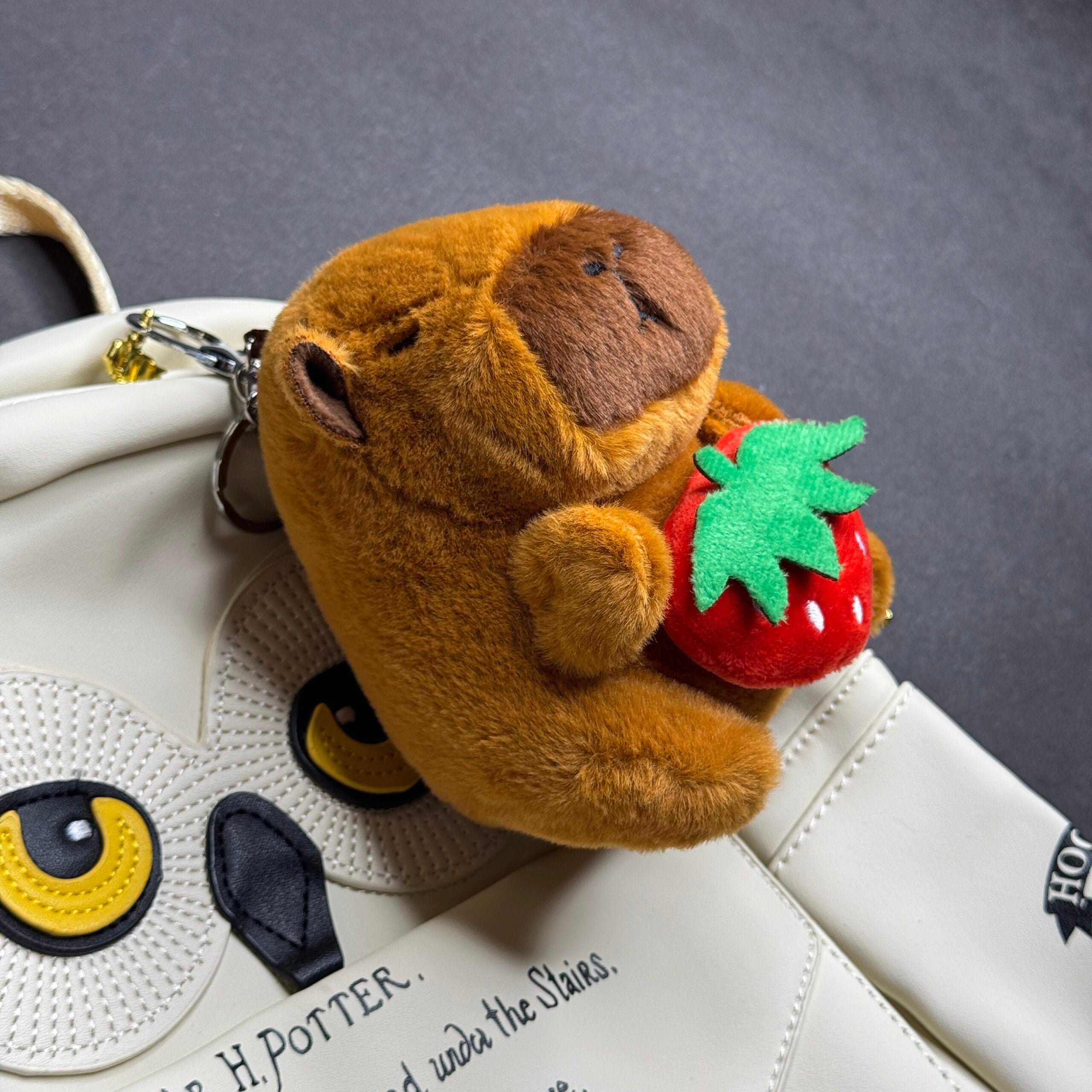 Capybara Plushie Bag charm / Keychain