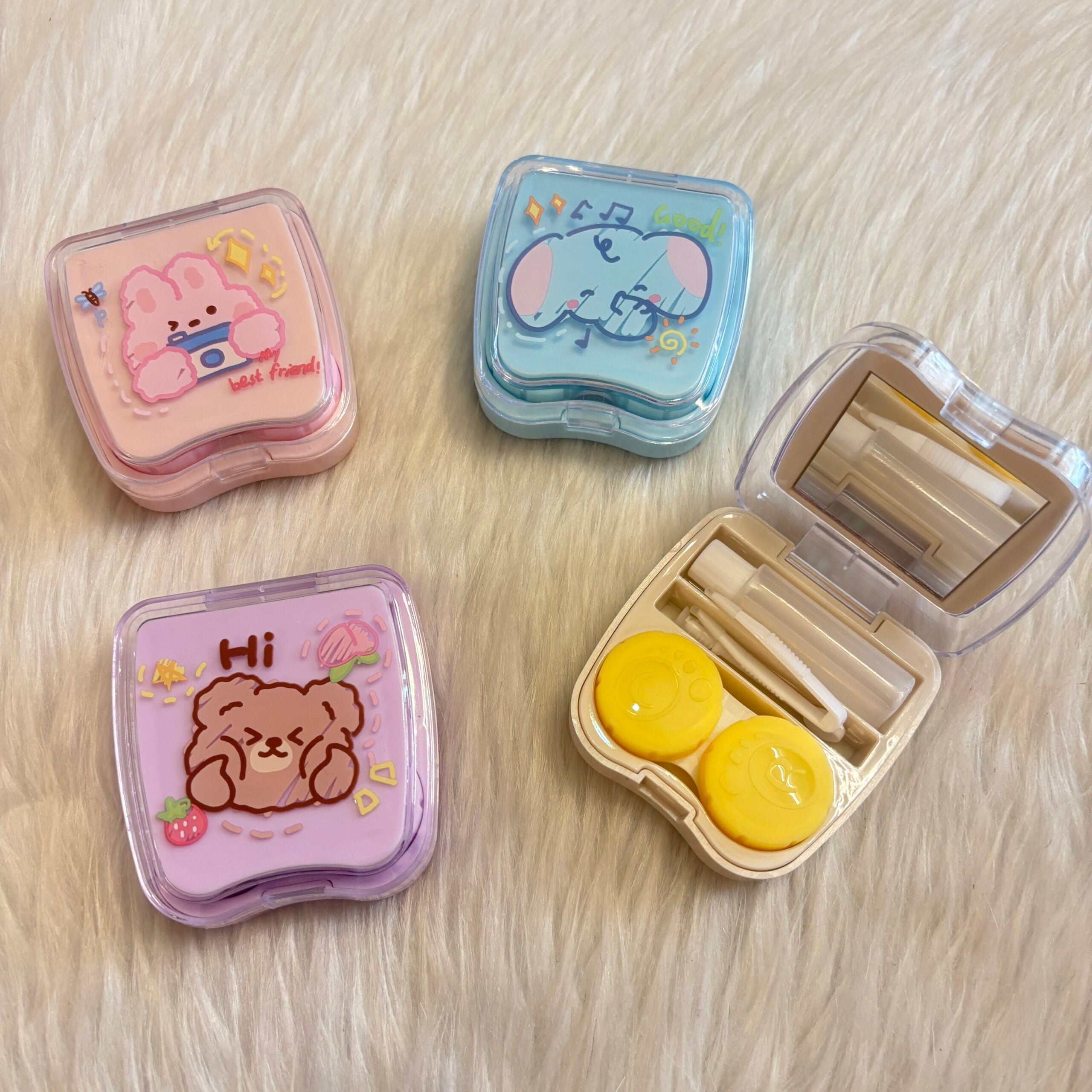 Lens accessories set