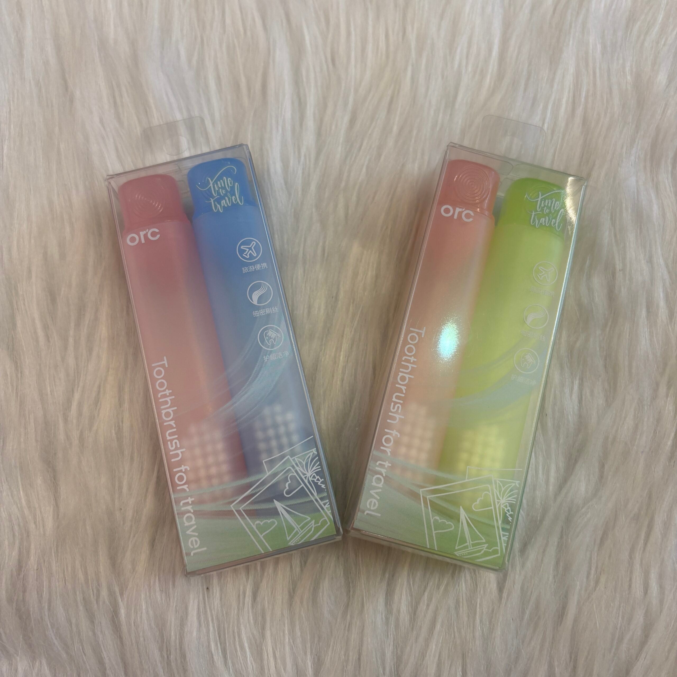 Travel friendly toothbrush set of 2