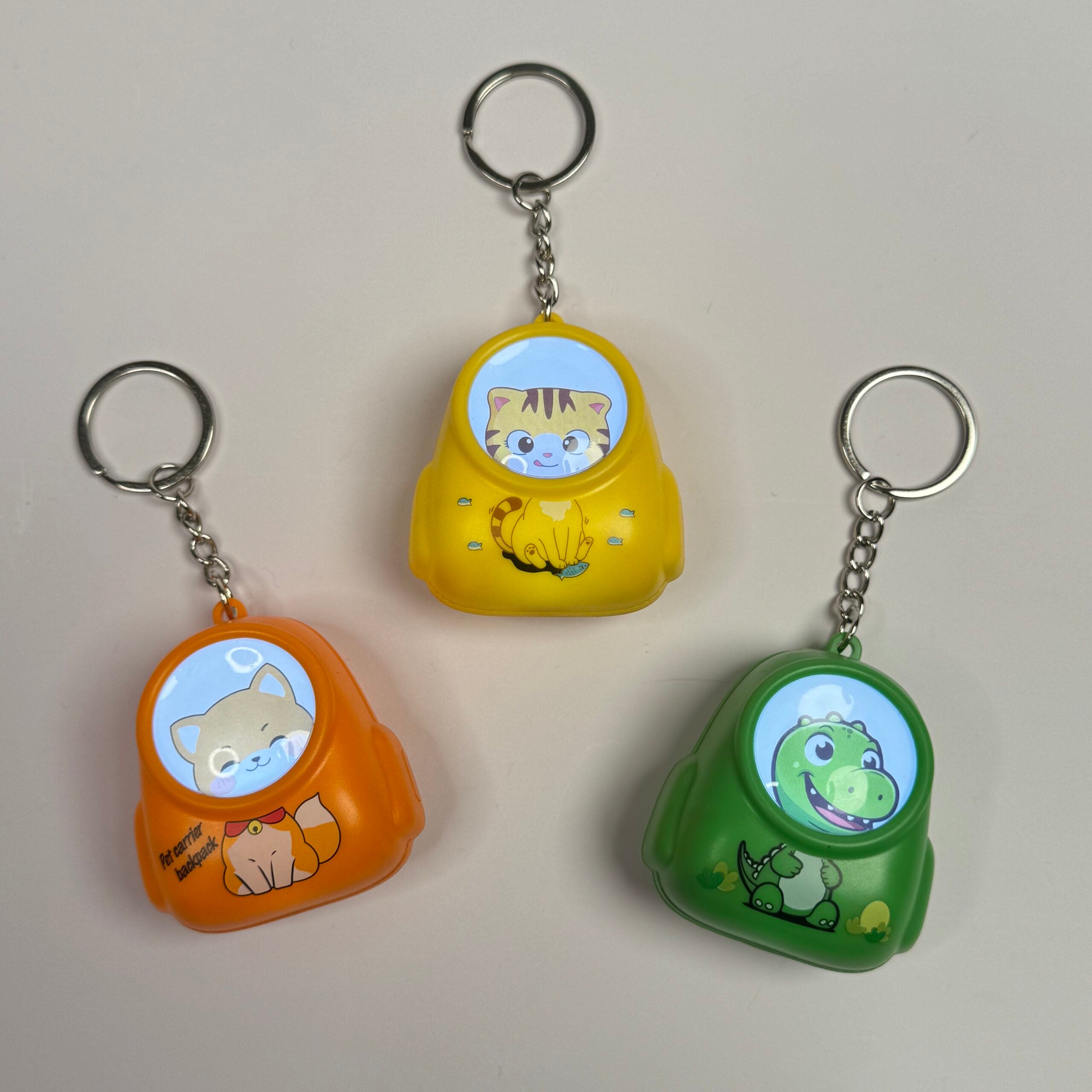 Cut Pet Carrier Backpack Light Keychain