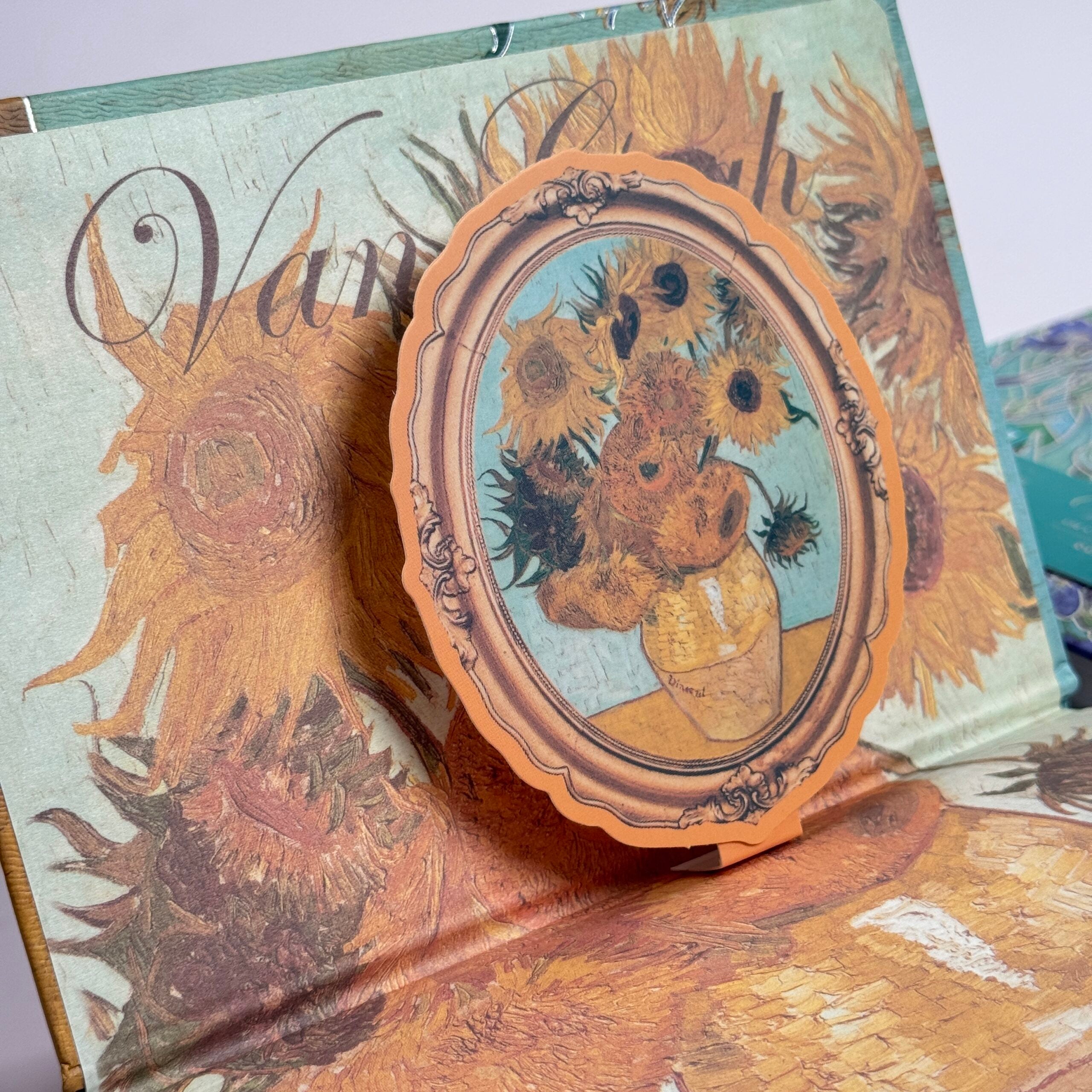 Magnetic closure flap journal
