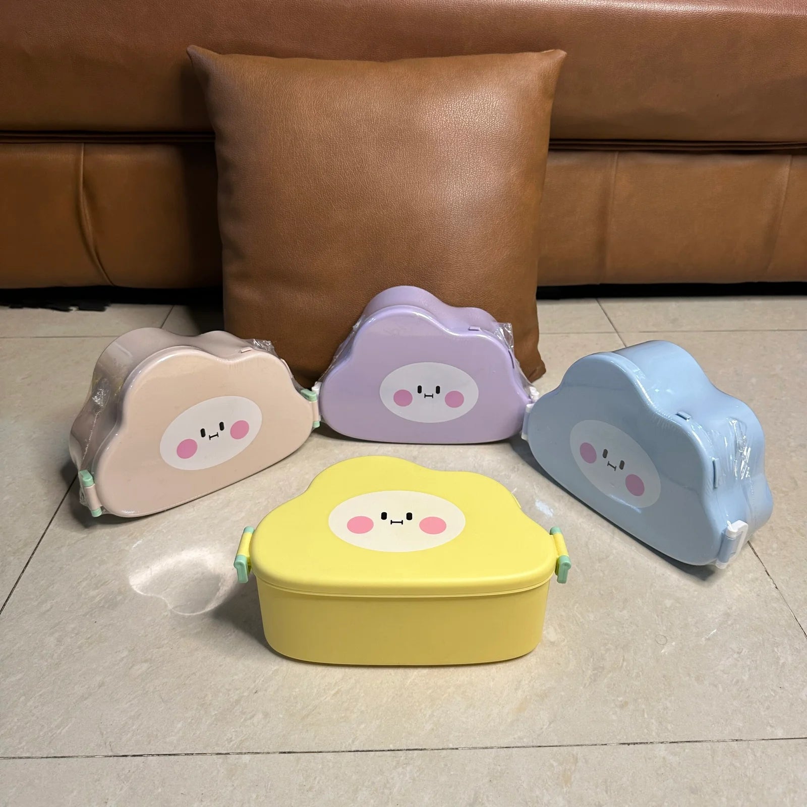 Cloud shape tiffen box