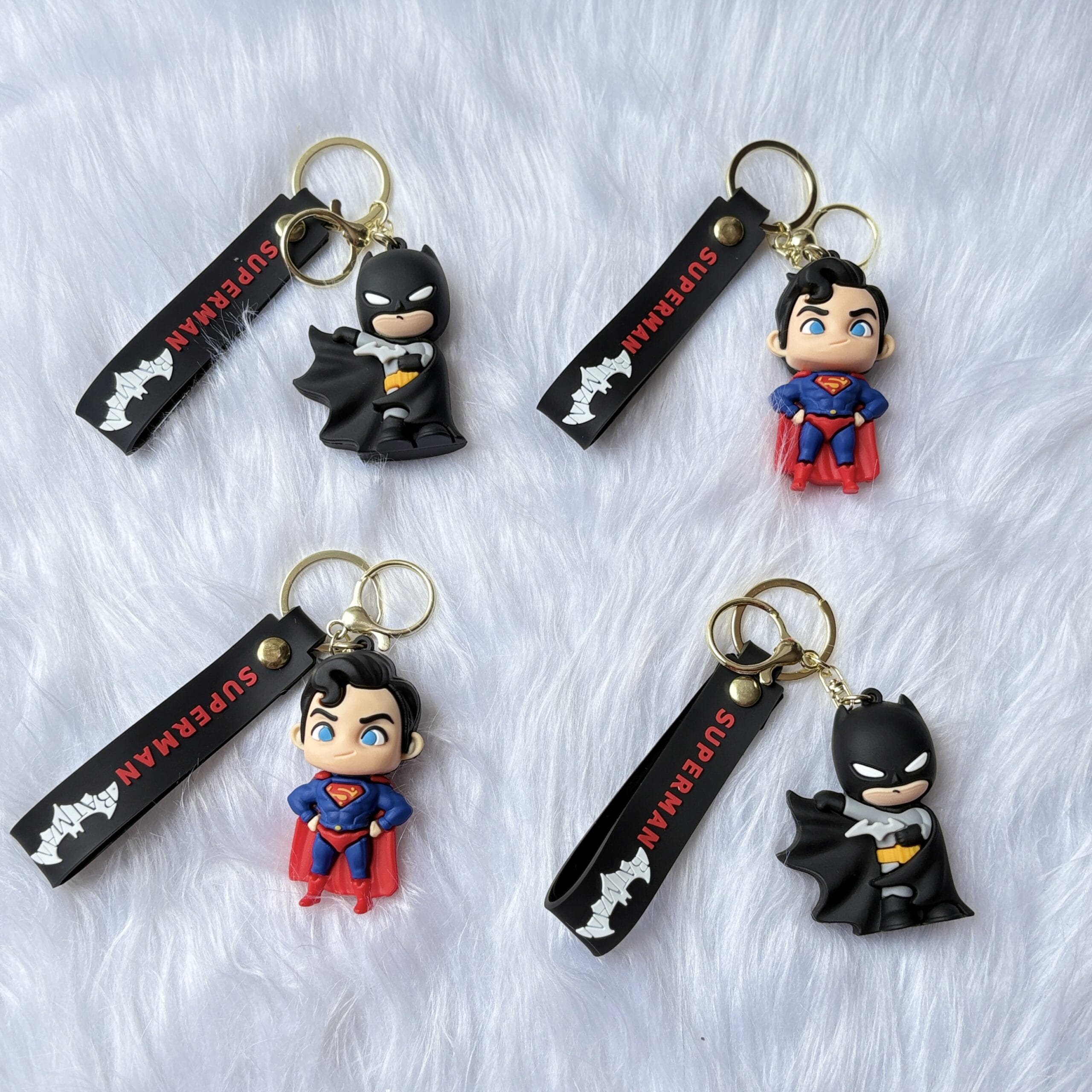 Superman vs Batman Keychain