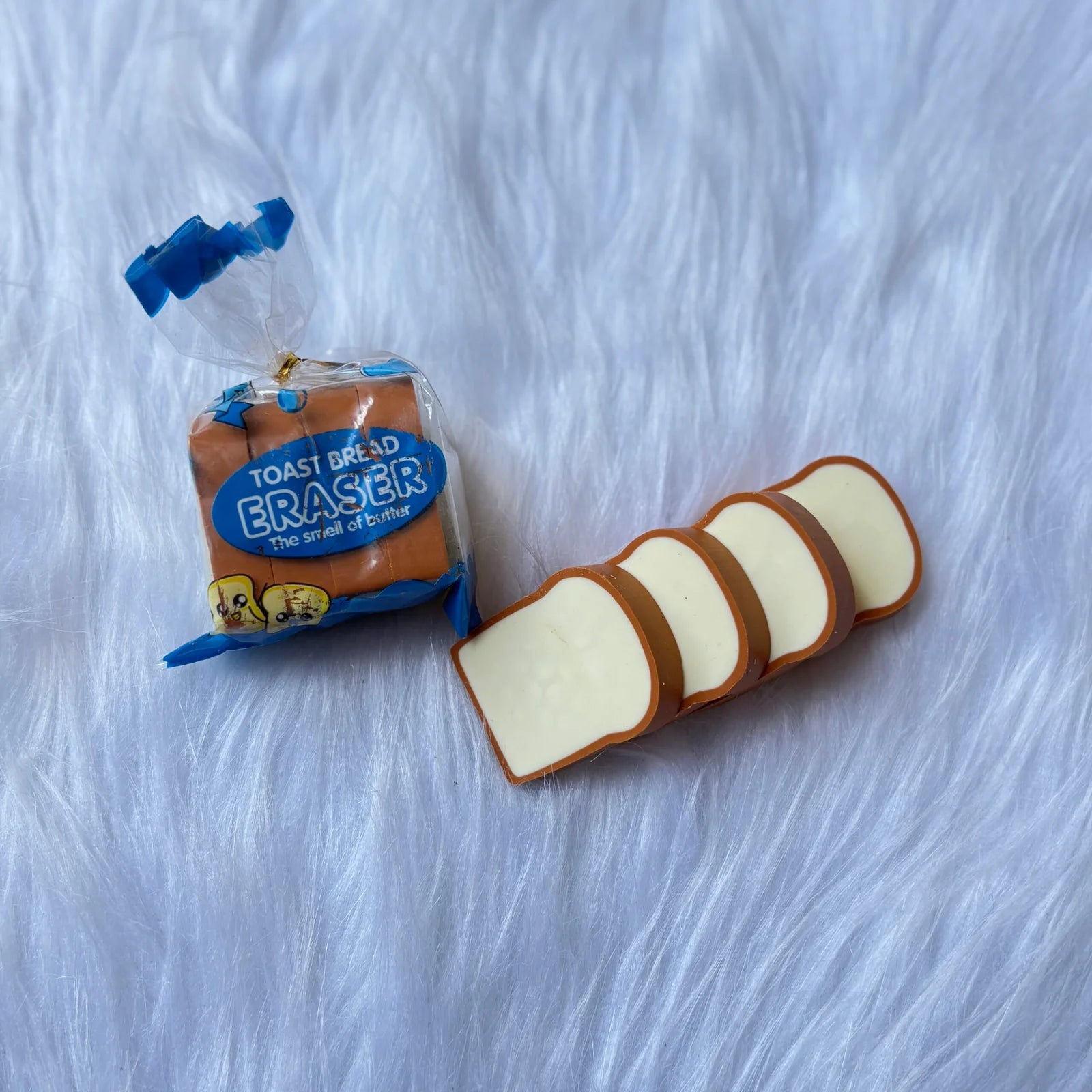 Bread loaf eraser set