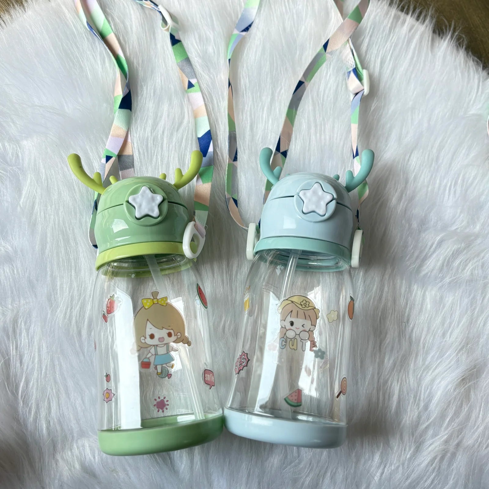 Cute reindeer bpa free sipper with stickers and tag approx 650ml