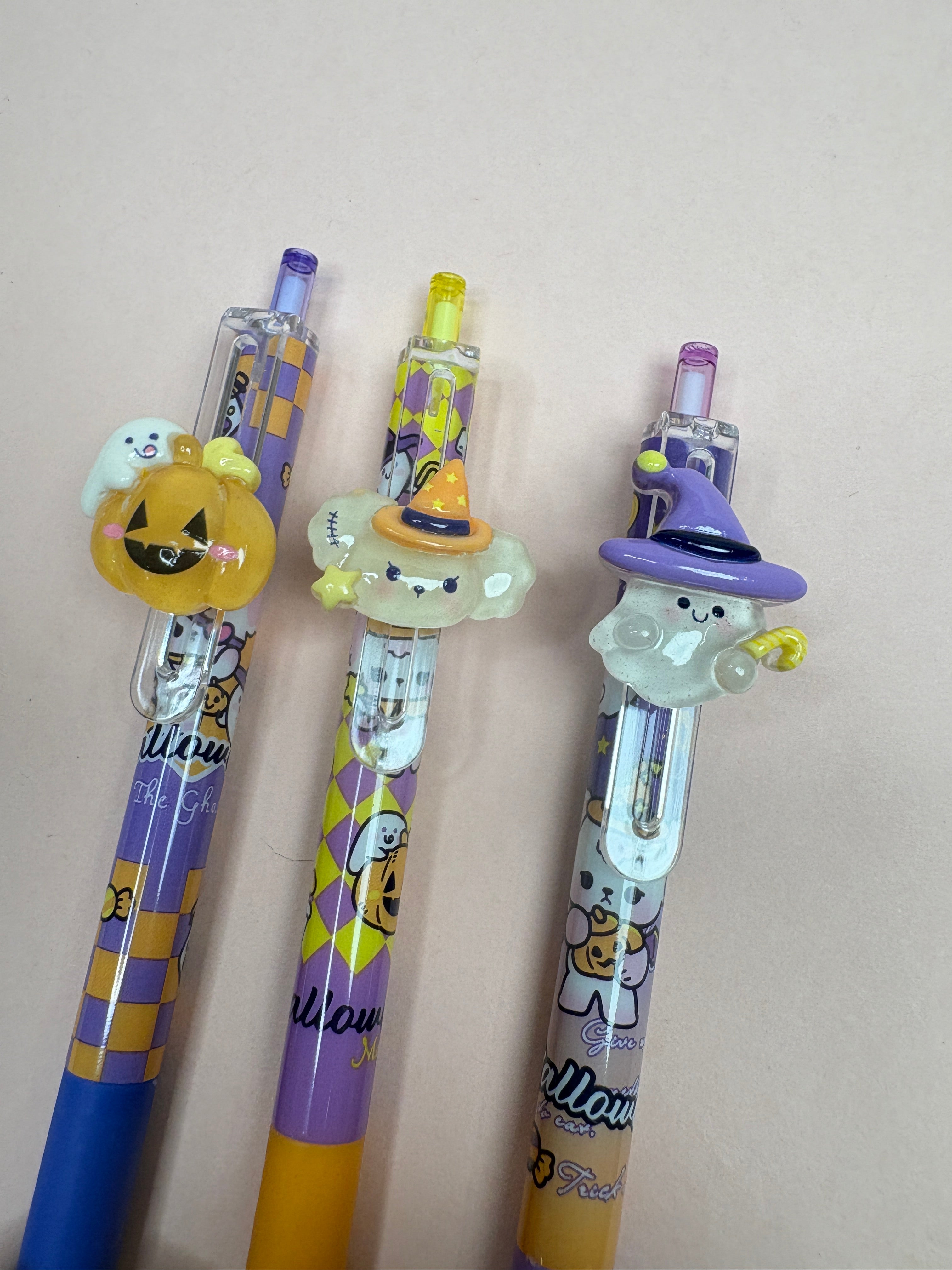 Halloween pen
