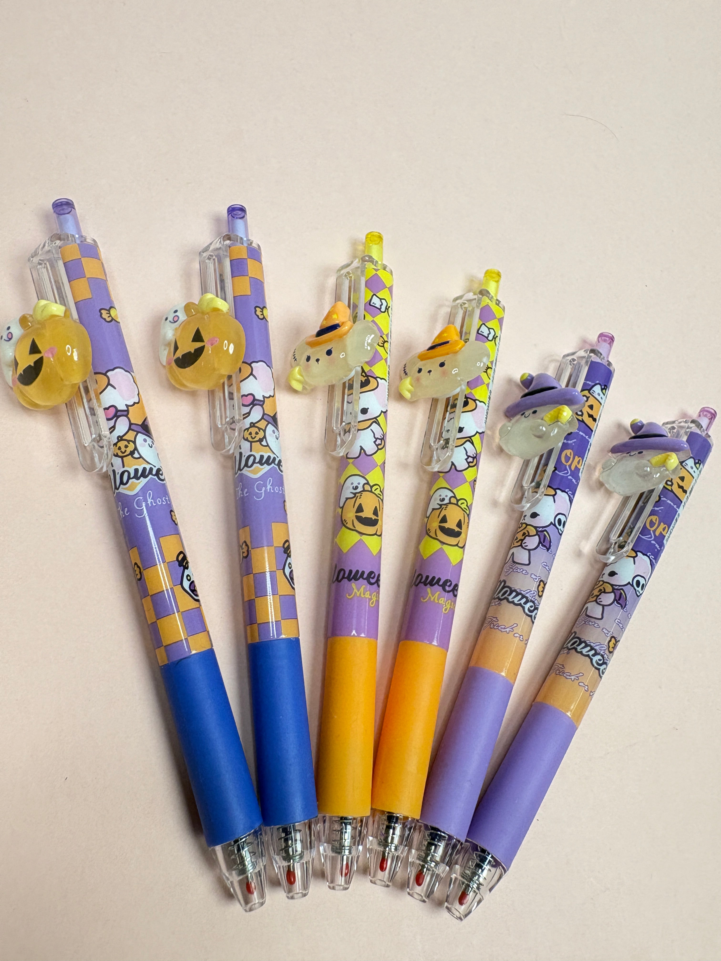 Halloween pen