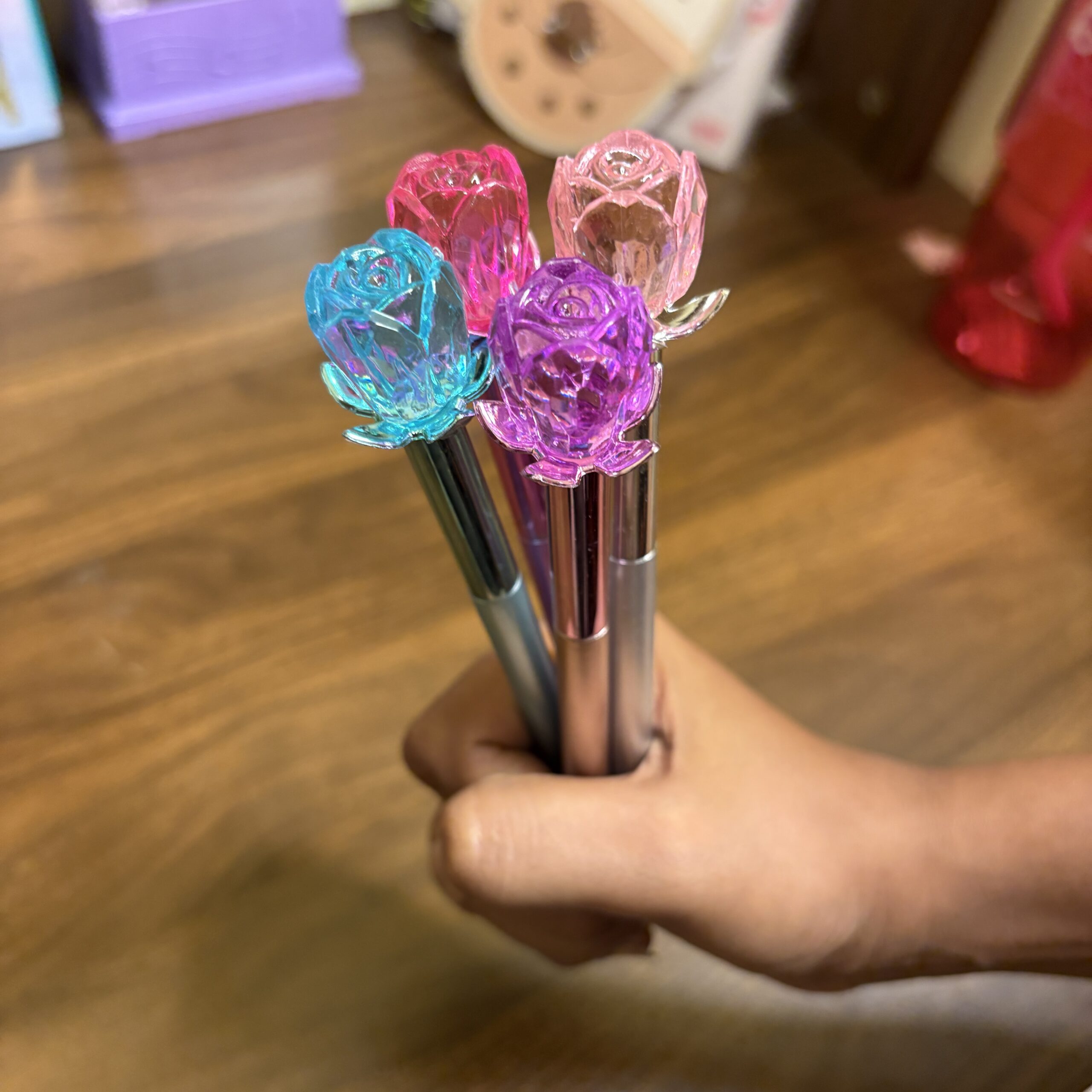Premium flower crystal pen random colors