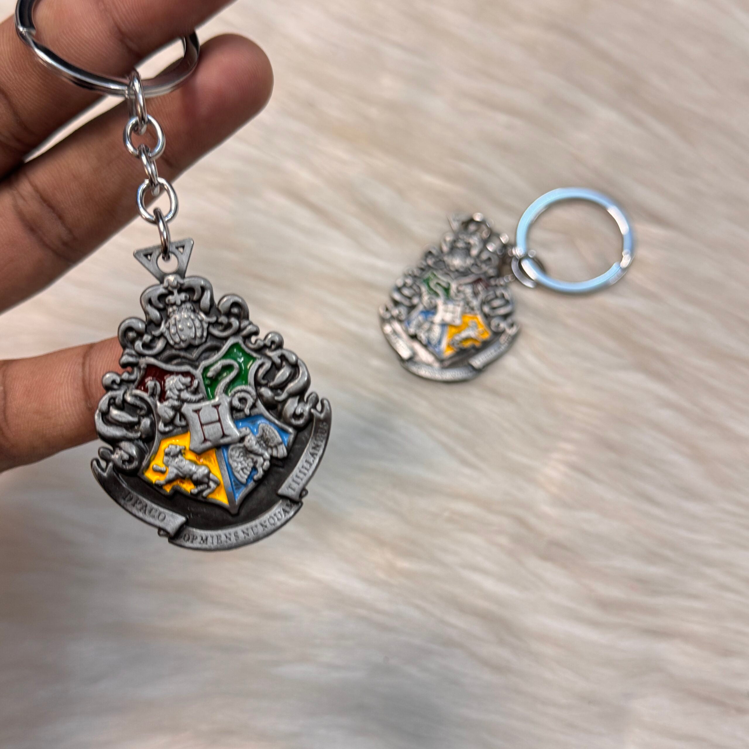 Harry Potter Hogwarts Metal Keychain