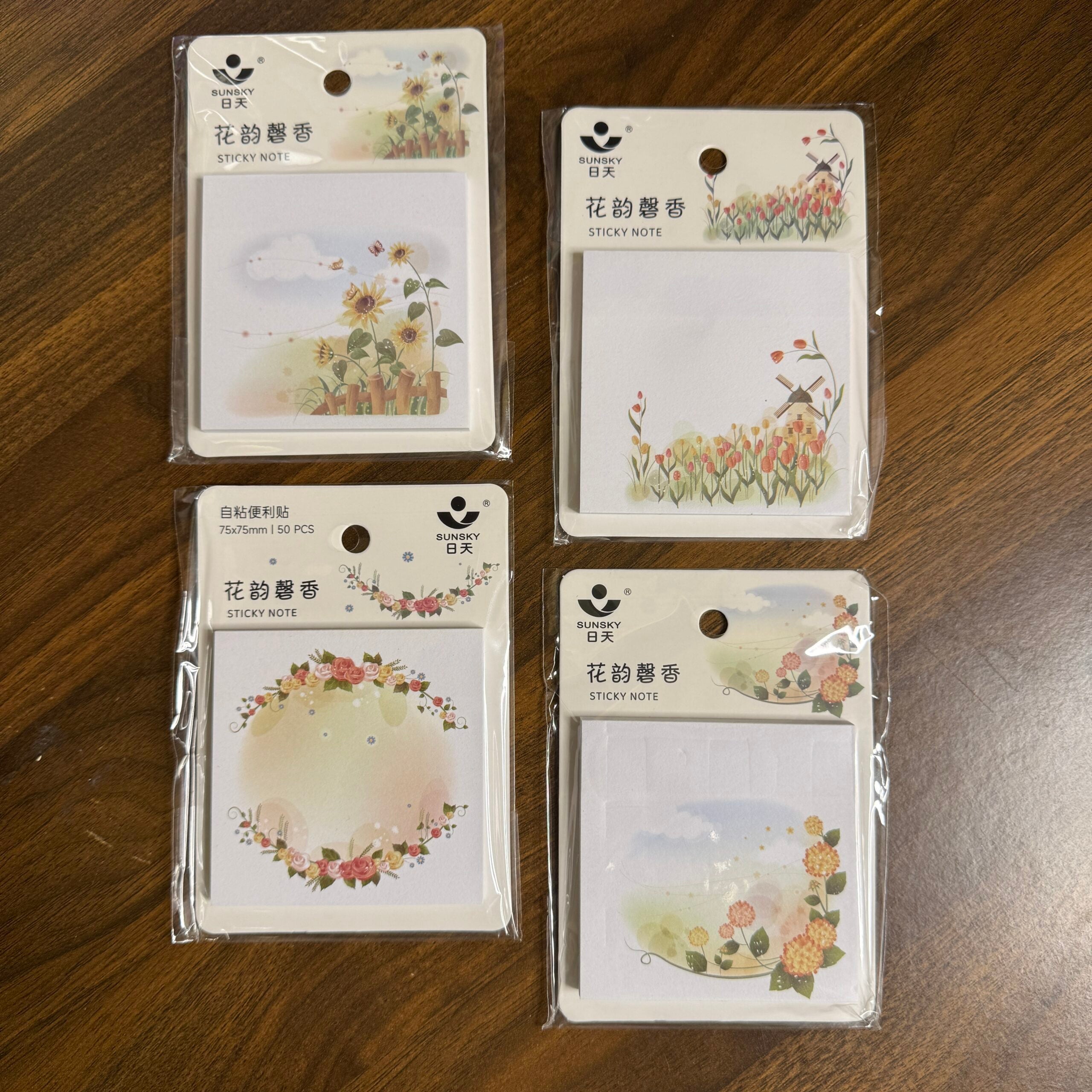 Floral print sticky notes pad