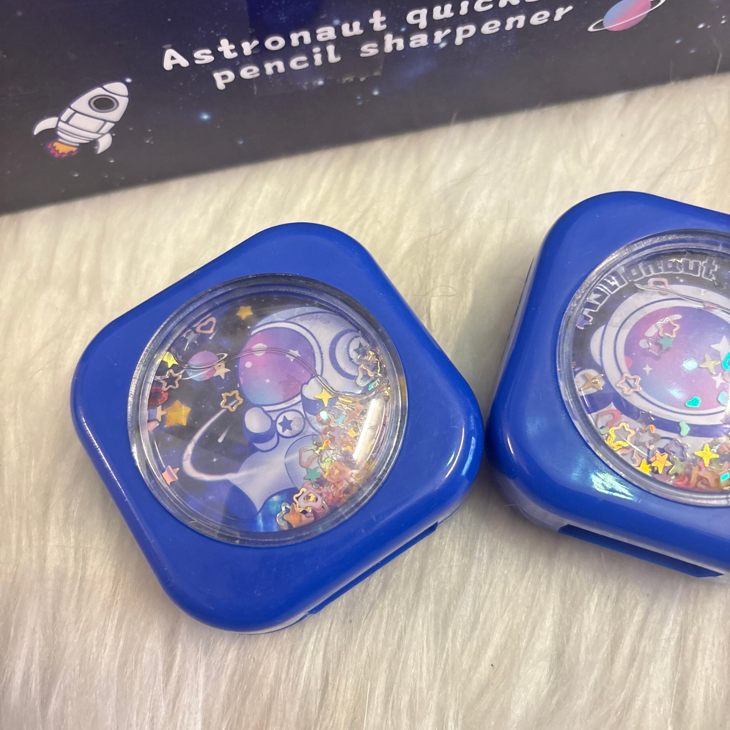 Water glitter space sharpener