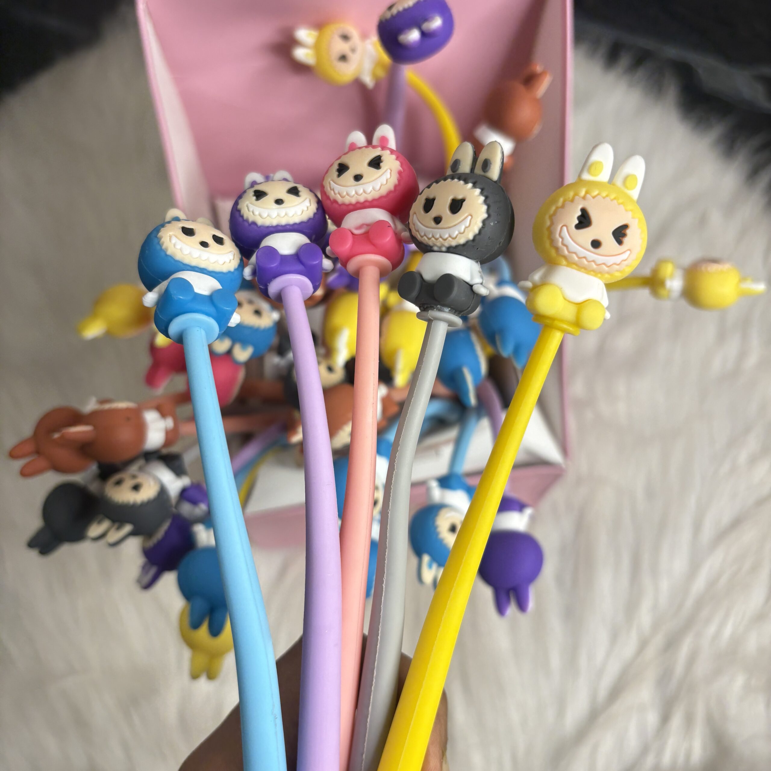 Dancing Labubu pen set of two