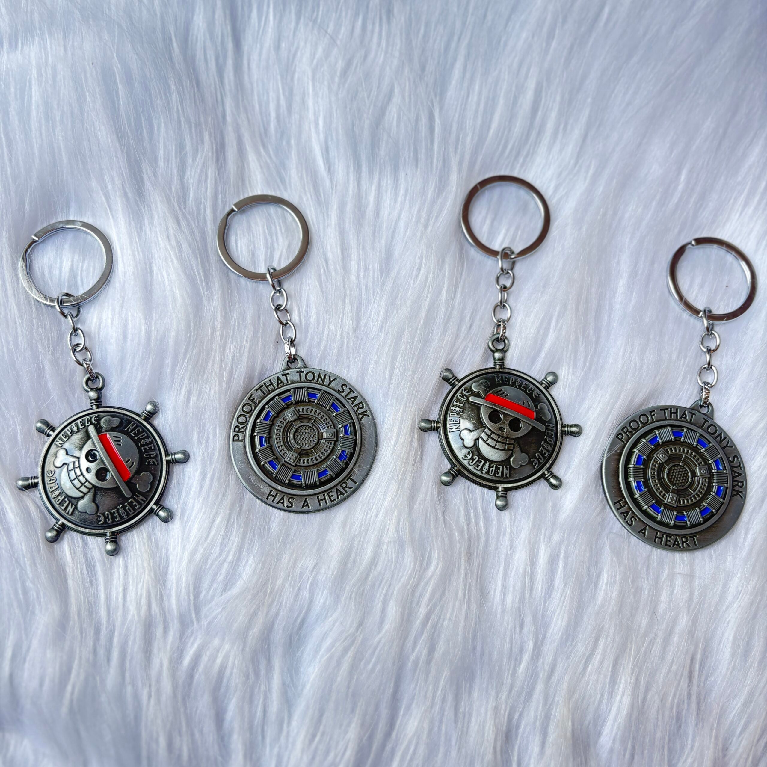 Tony Stark &amp; One piece metal spinning keychains
