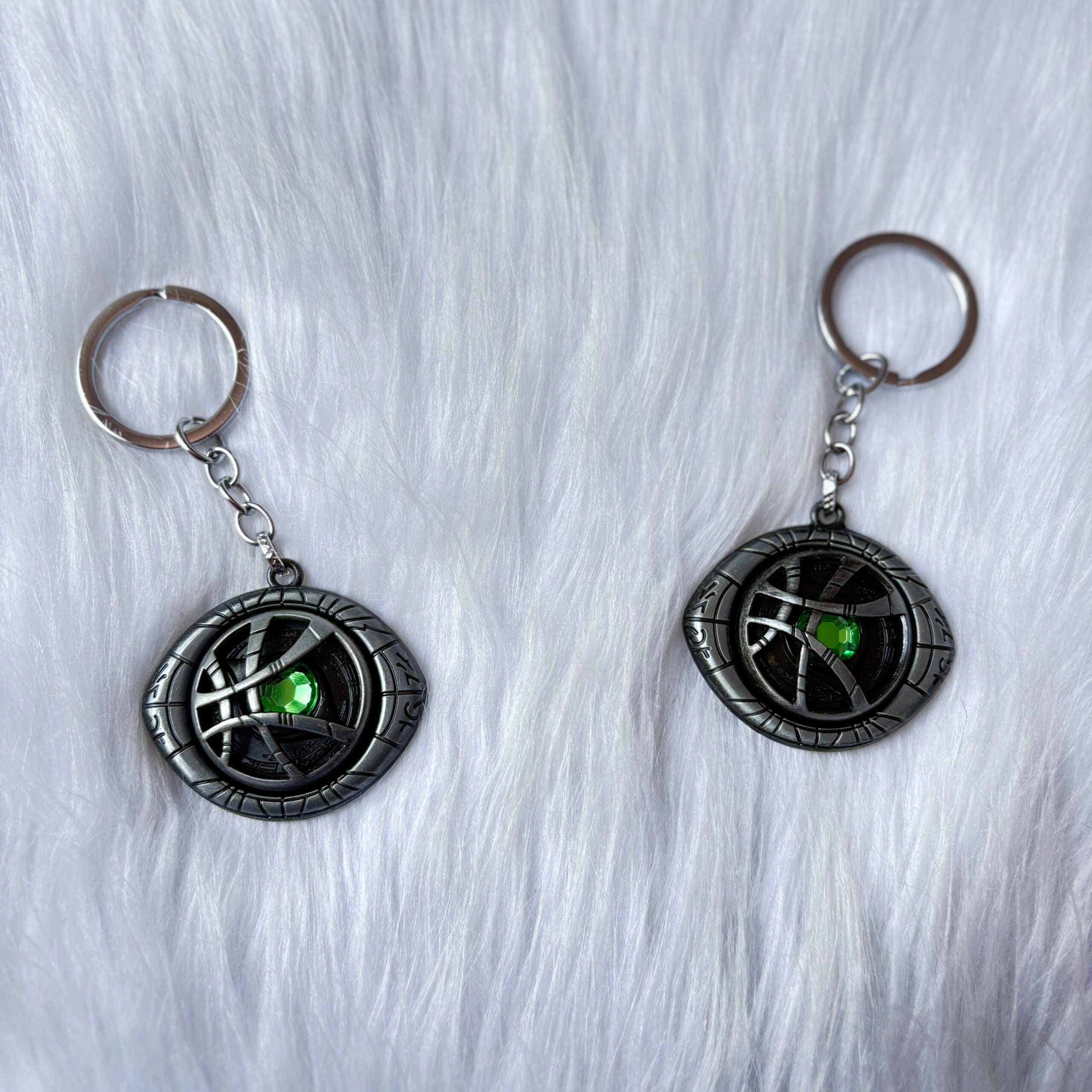 Premium Dr strange metal spinning keychain
