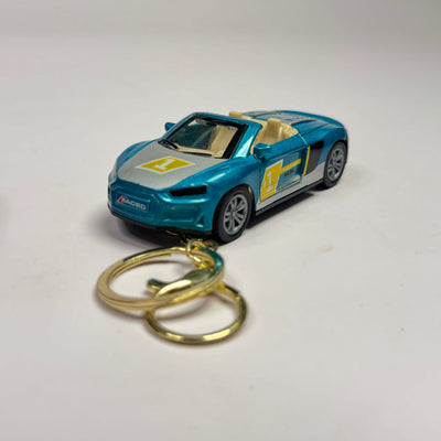 Die cast Car Keychain with Doors opening
