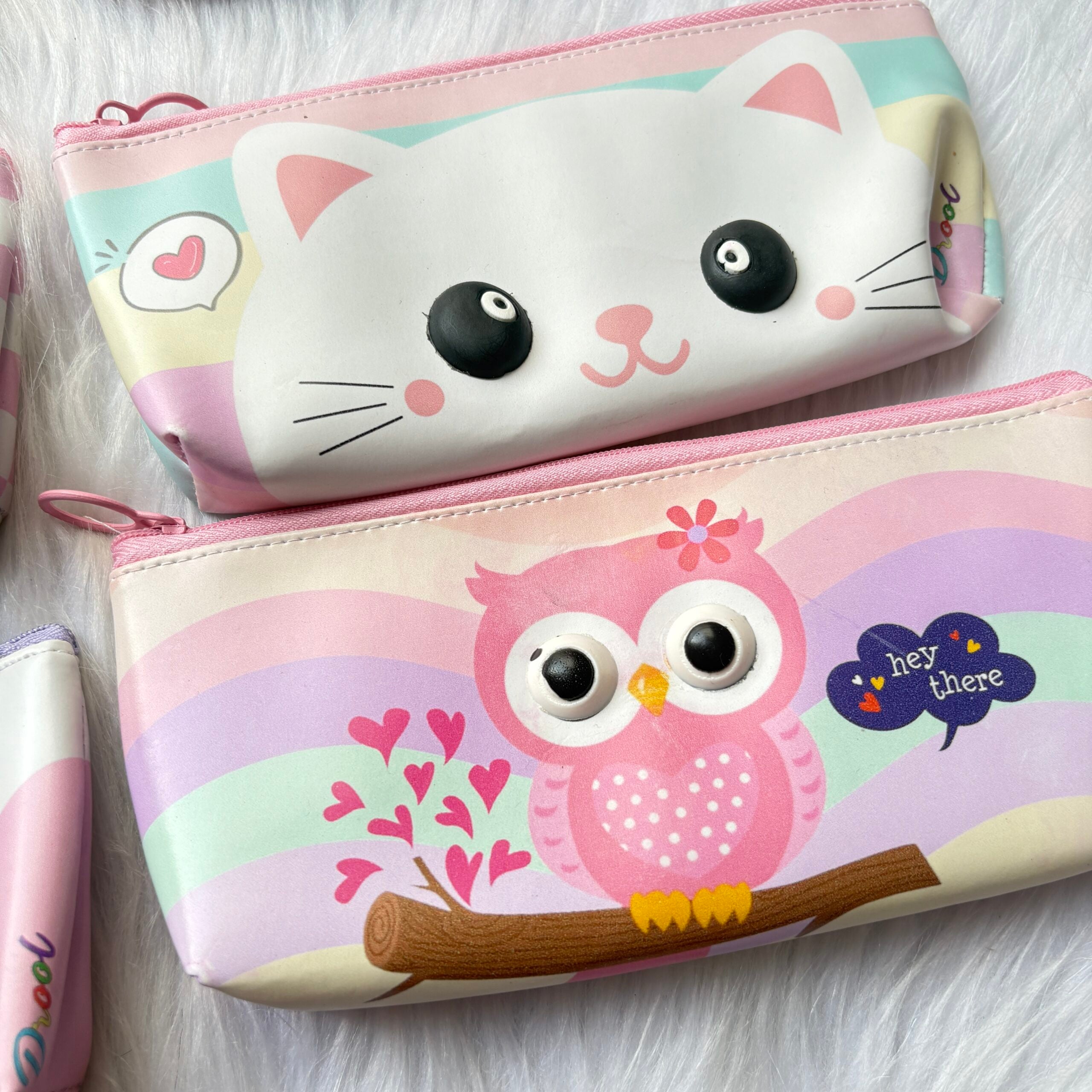 Popped Eye Pouch random