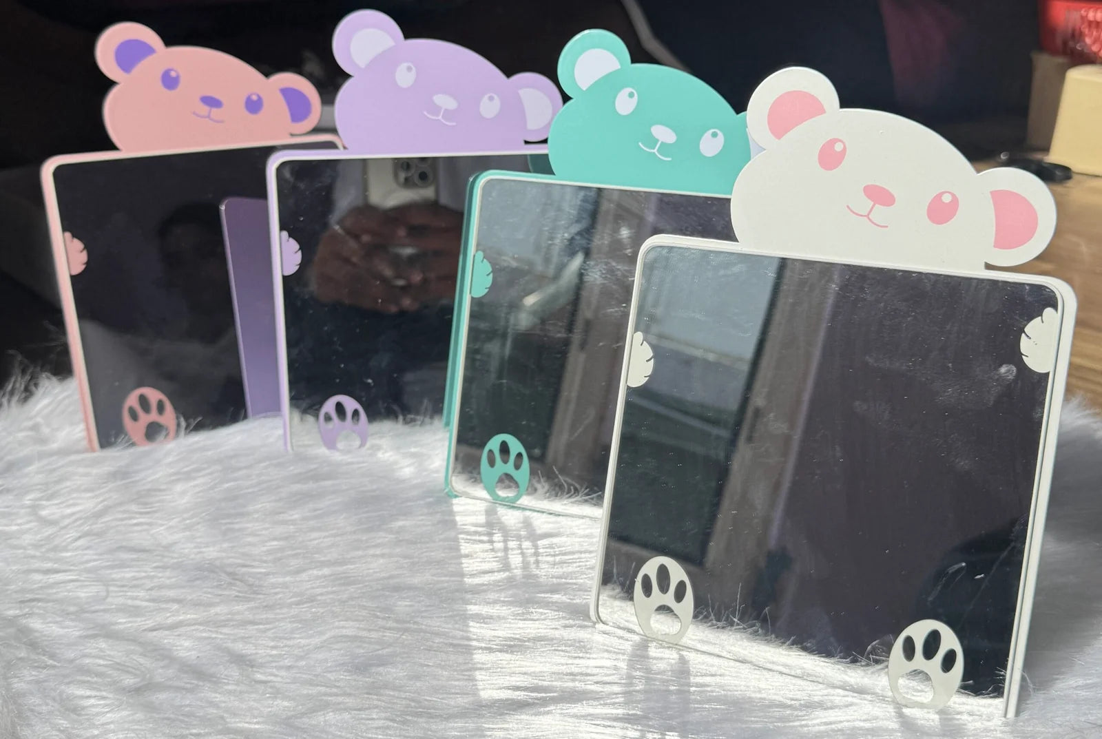 Premium kola Bear desk/wall Mirror