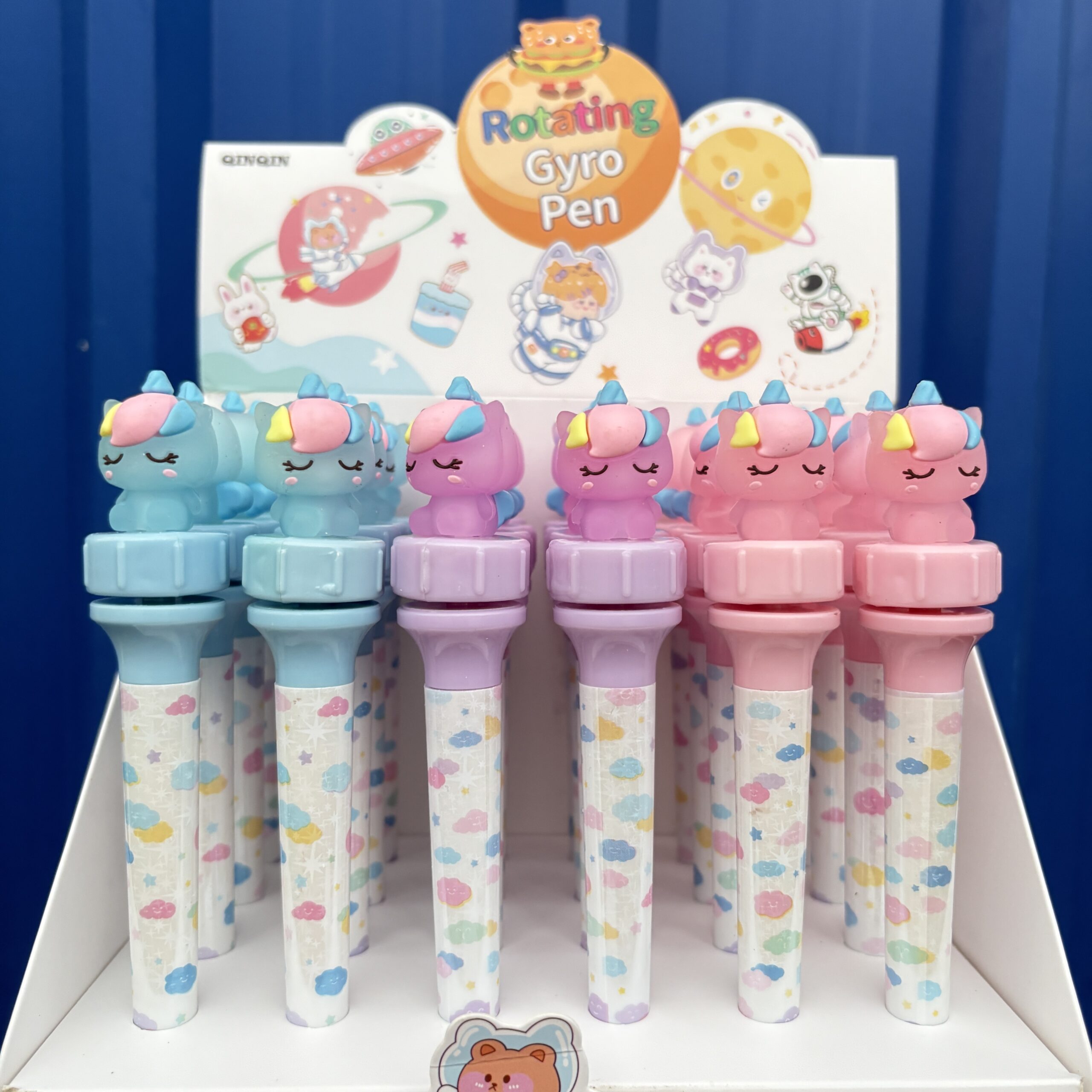 Unicorn spinning pen
