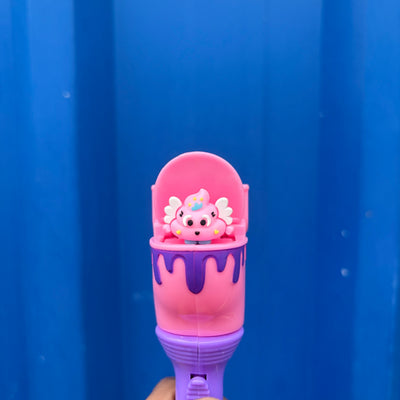 Potty shape pen