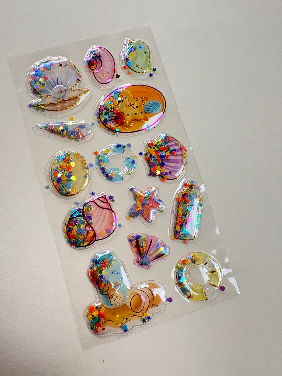 Glitter magic sticker