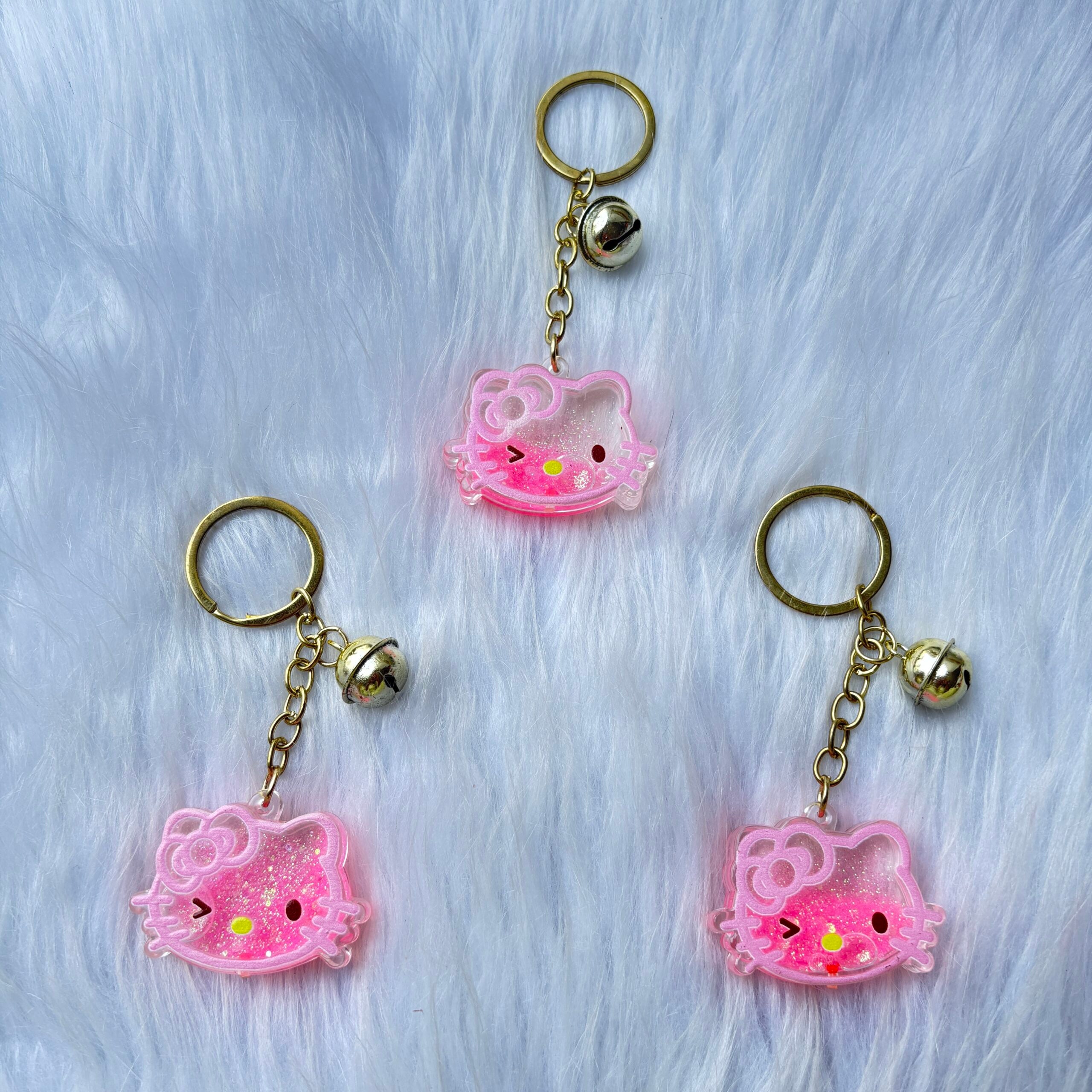 Water glitter hello kitty keychain