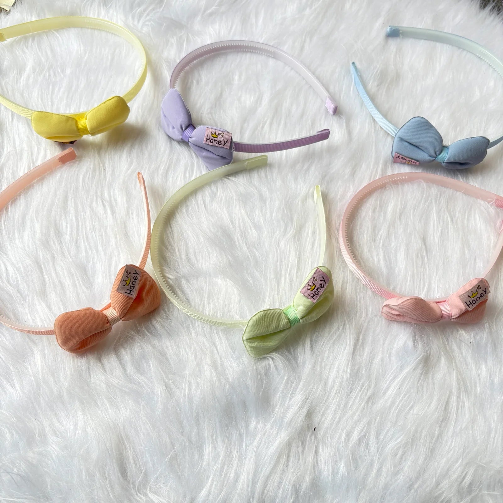 Premium bow hair band