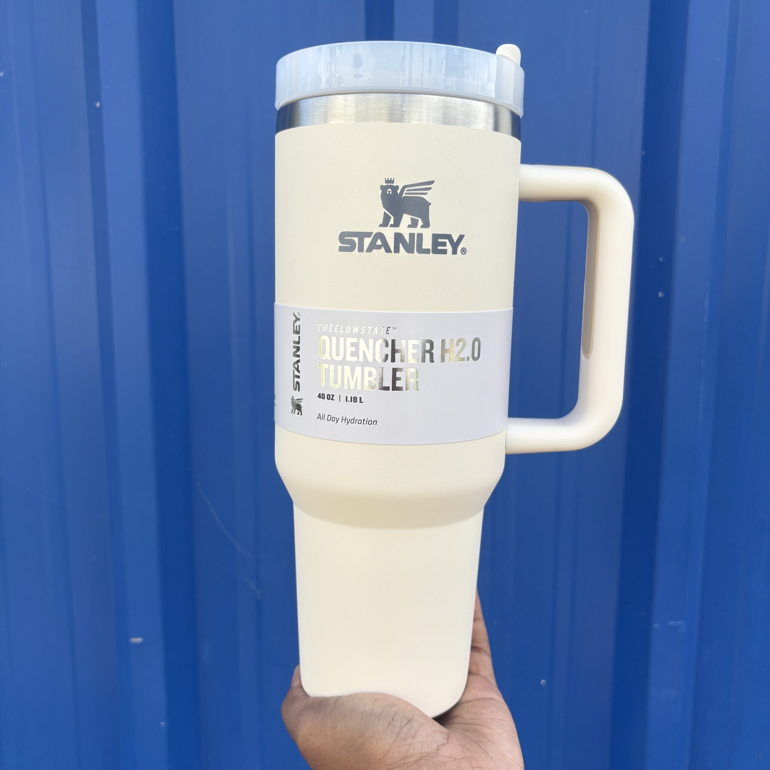 Beige Stanley with straw