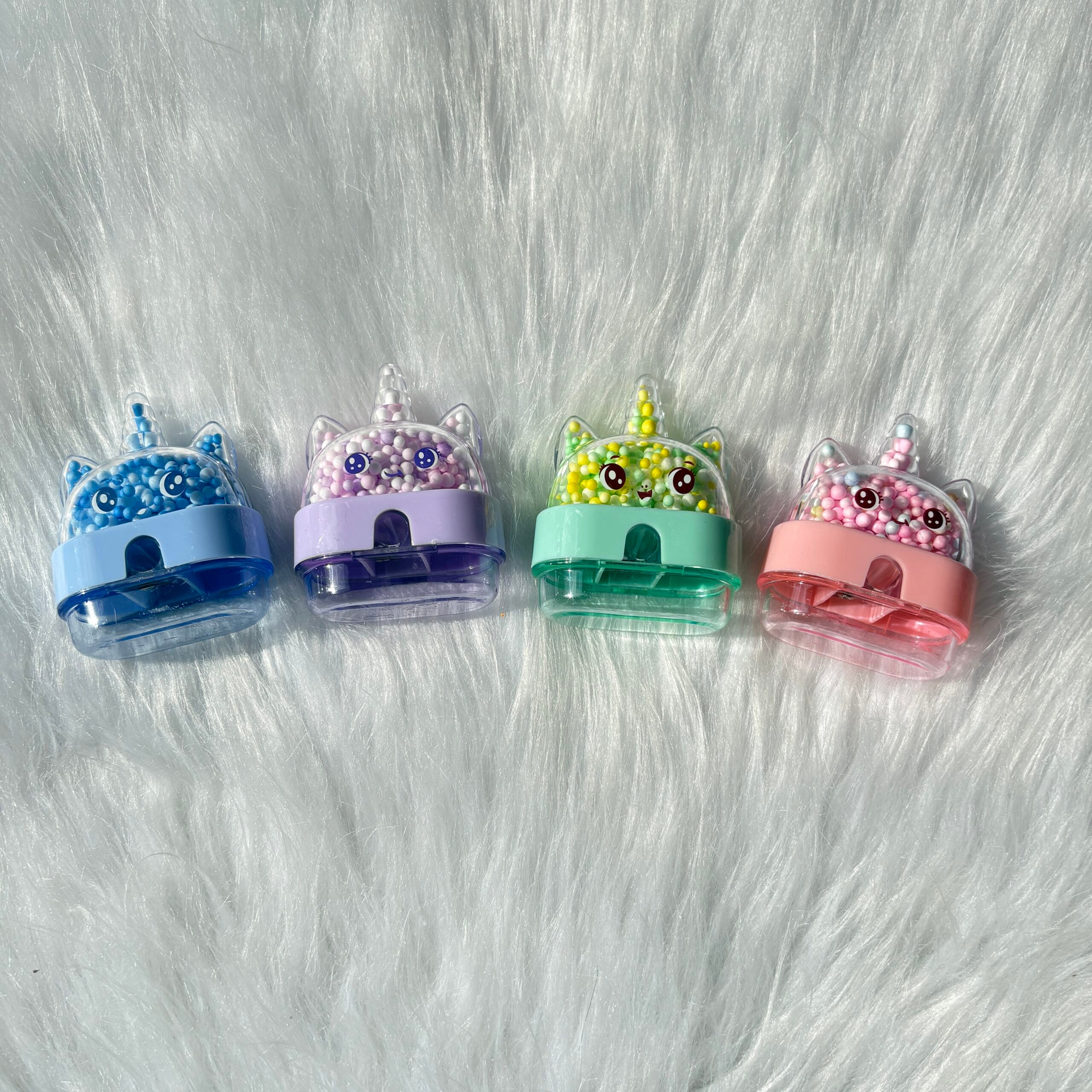 Moving Bubble unicorn sharpner random colors