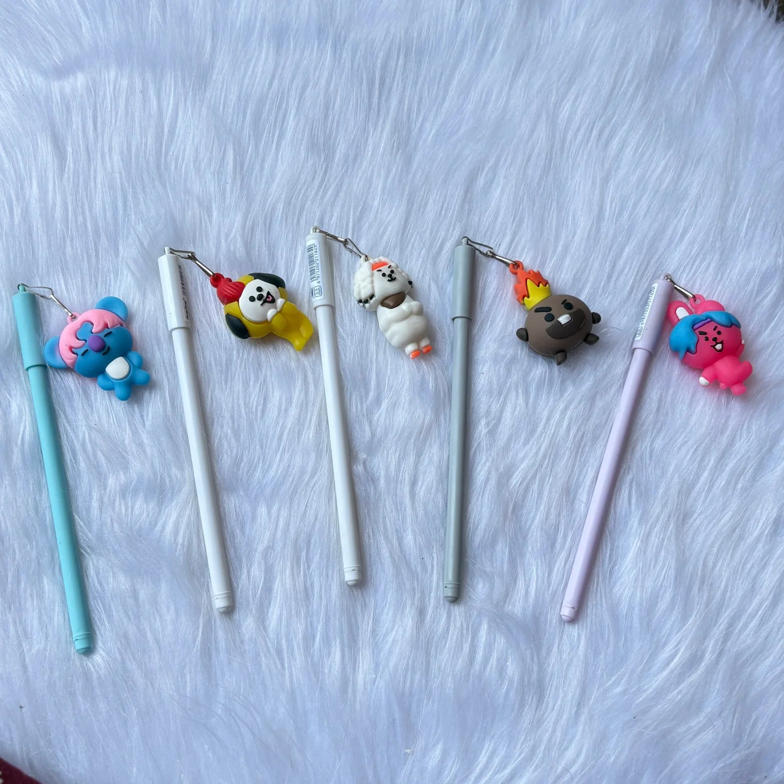 Premium BTS keychain pen