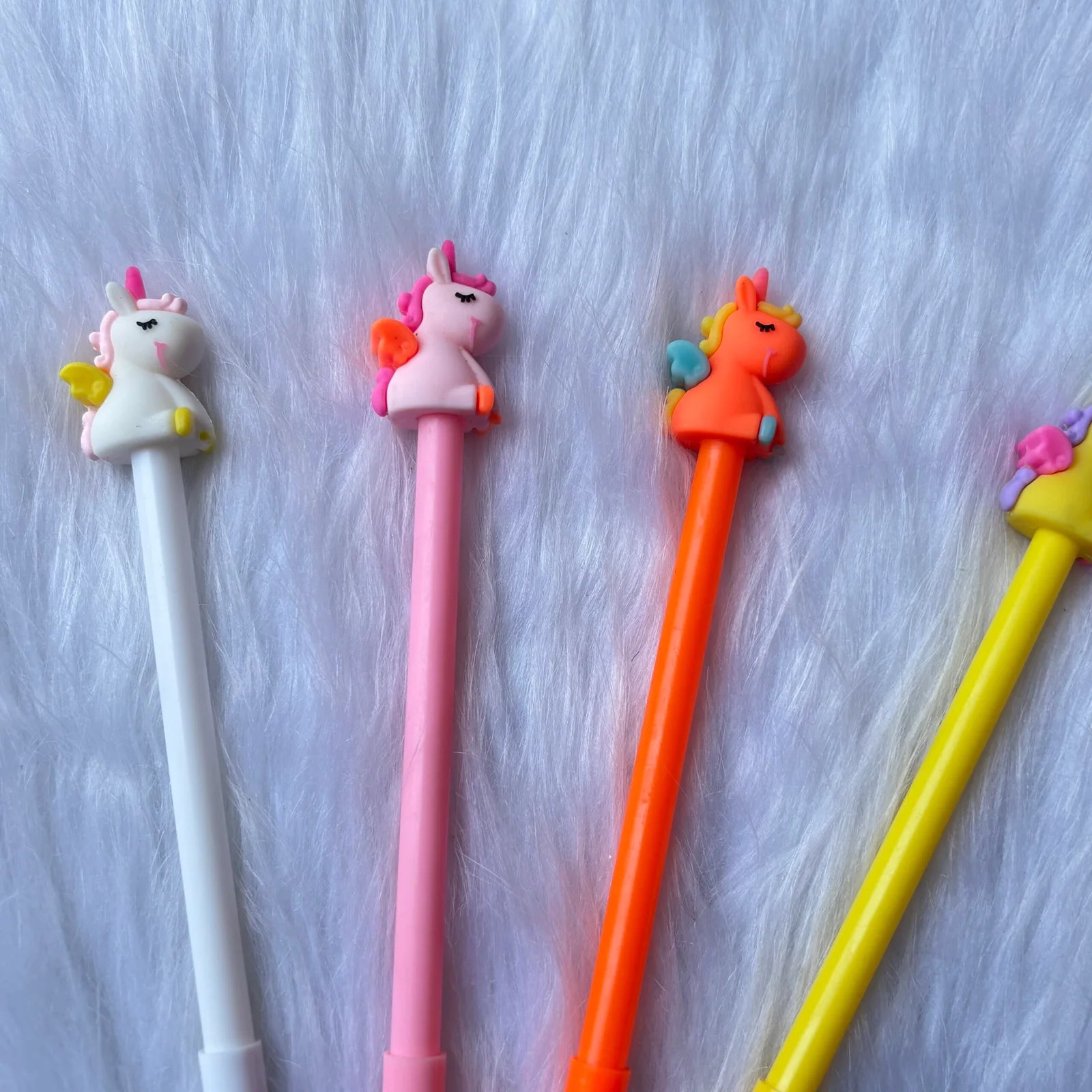 Unicorn infinity pencils