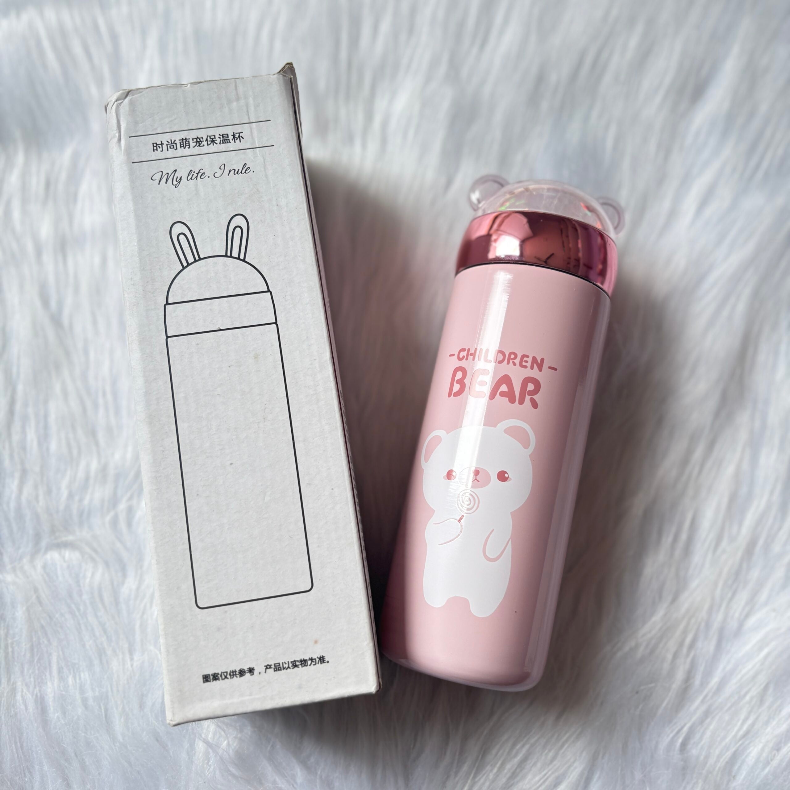 Premium quality bear flask bottle with moving glitter 400ml approx random