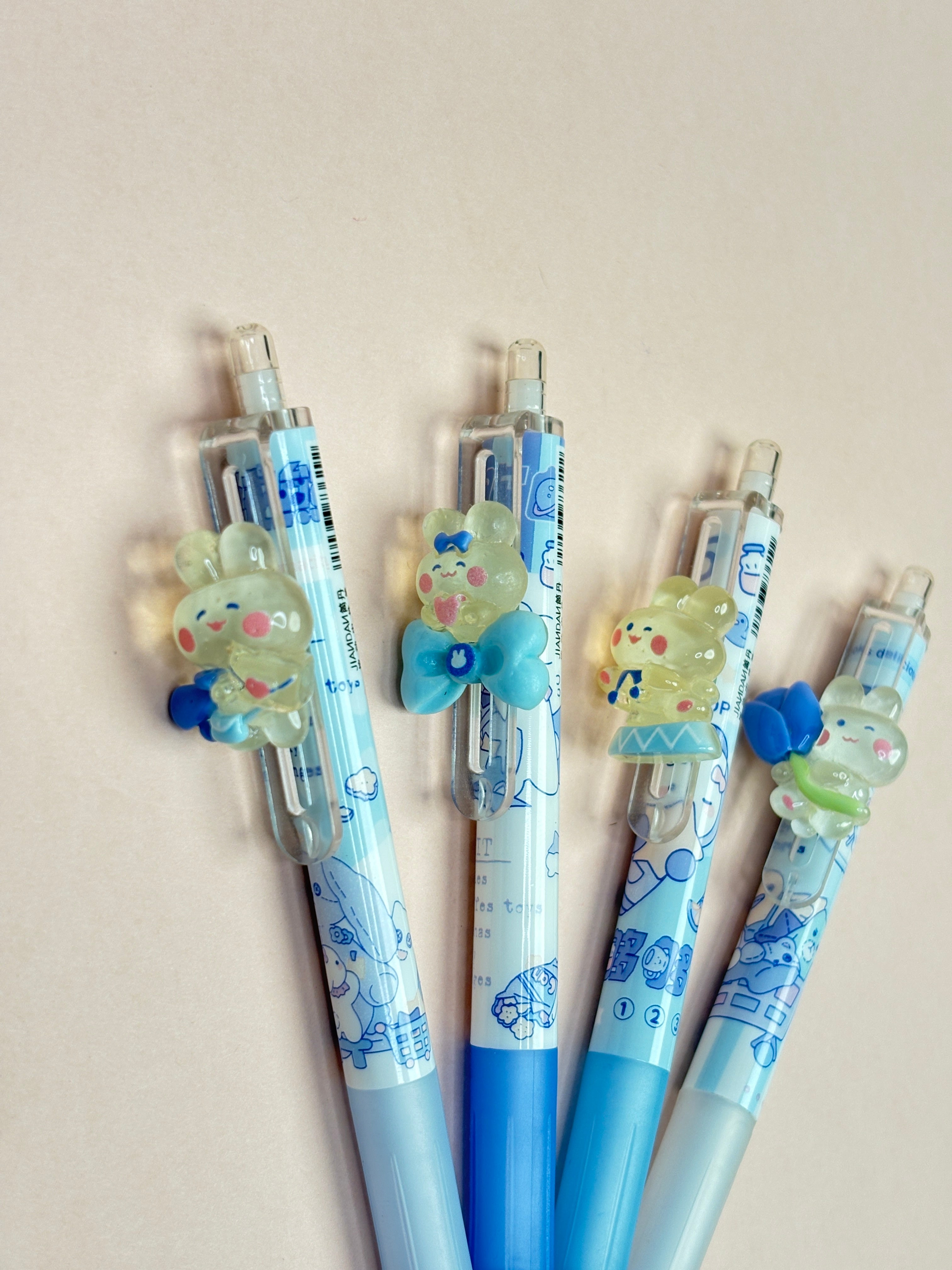 Rabbit pen