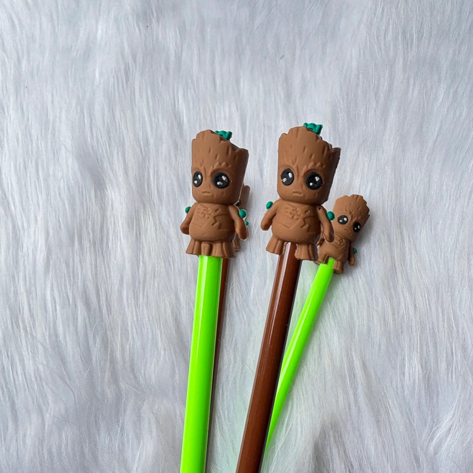 Groot  theme pens