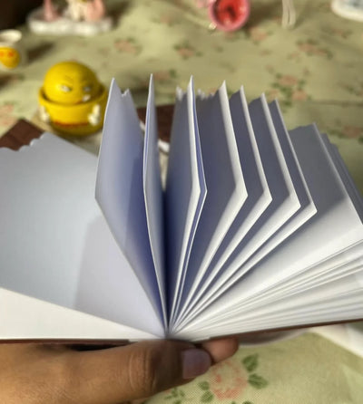 Chocolate notepad with fragrance