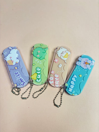 Pocket mirror with comb