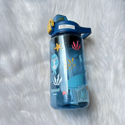 Premium quality Sipper bottle with lock approx 600 mL bpa free