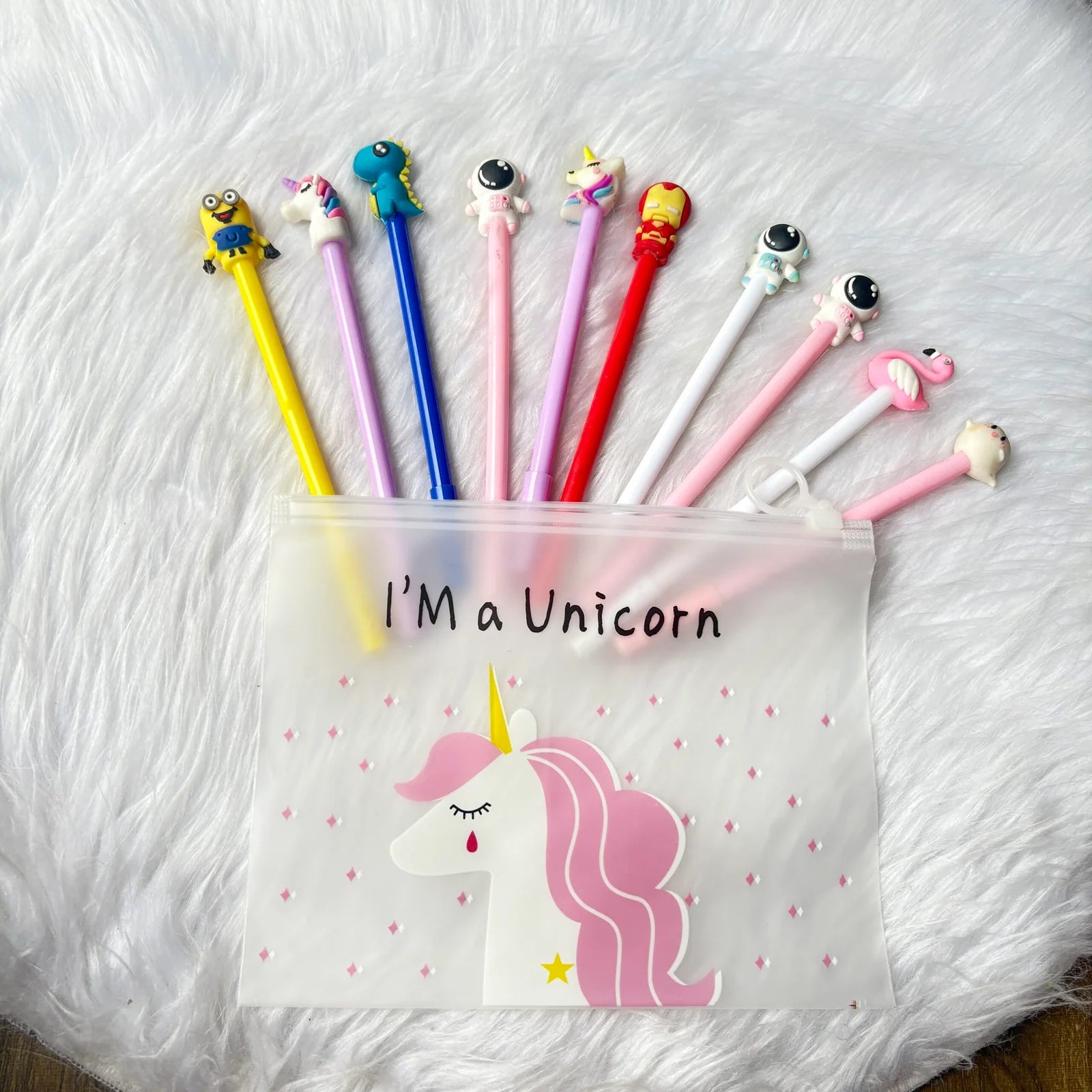 Set of 10 random pens in a pouch (might be different from pic)