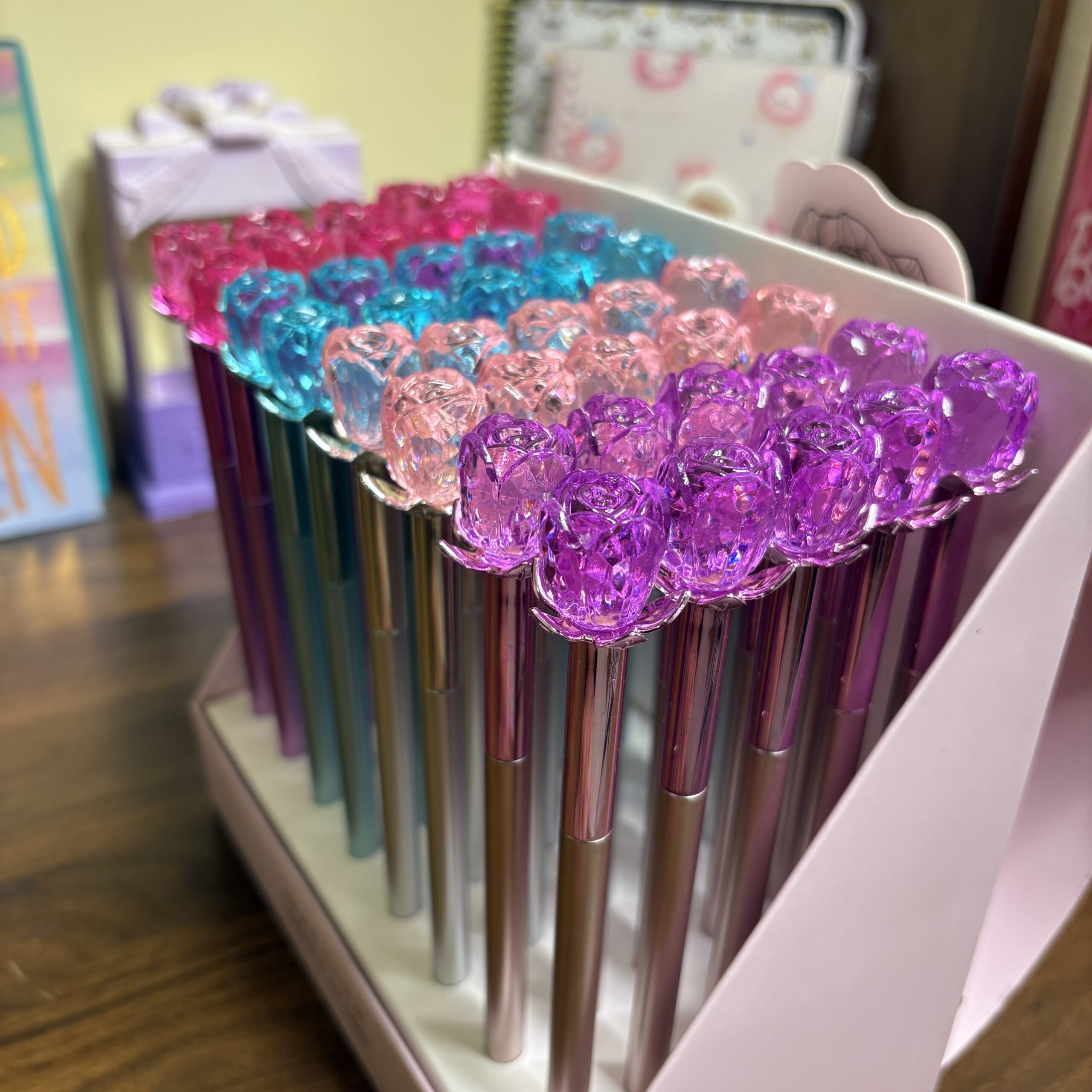 Premium flower crystal pen random colors