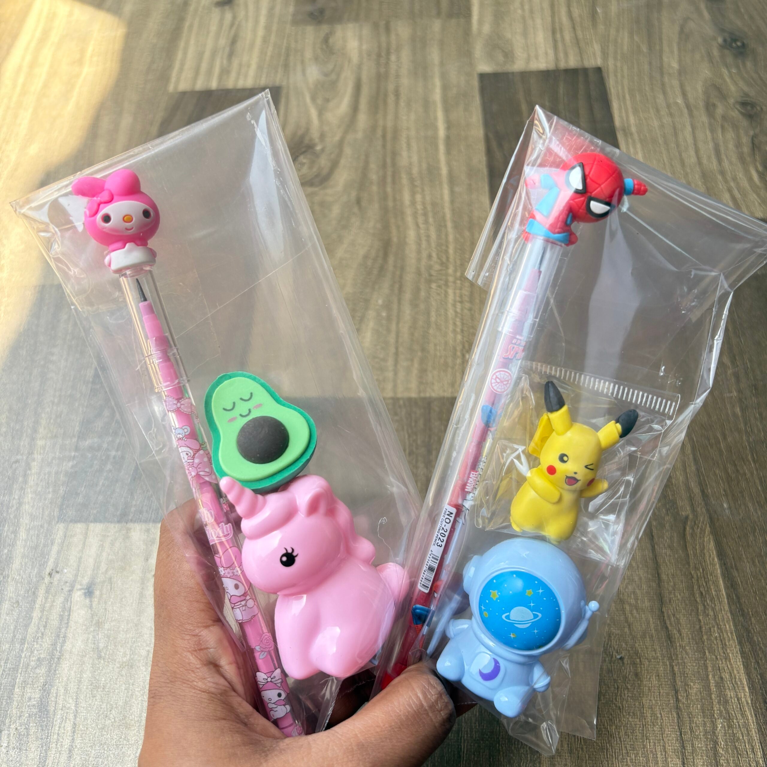 Budget friendly return gift sets for kids  (pattern/design/colur will vary on availability)