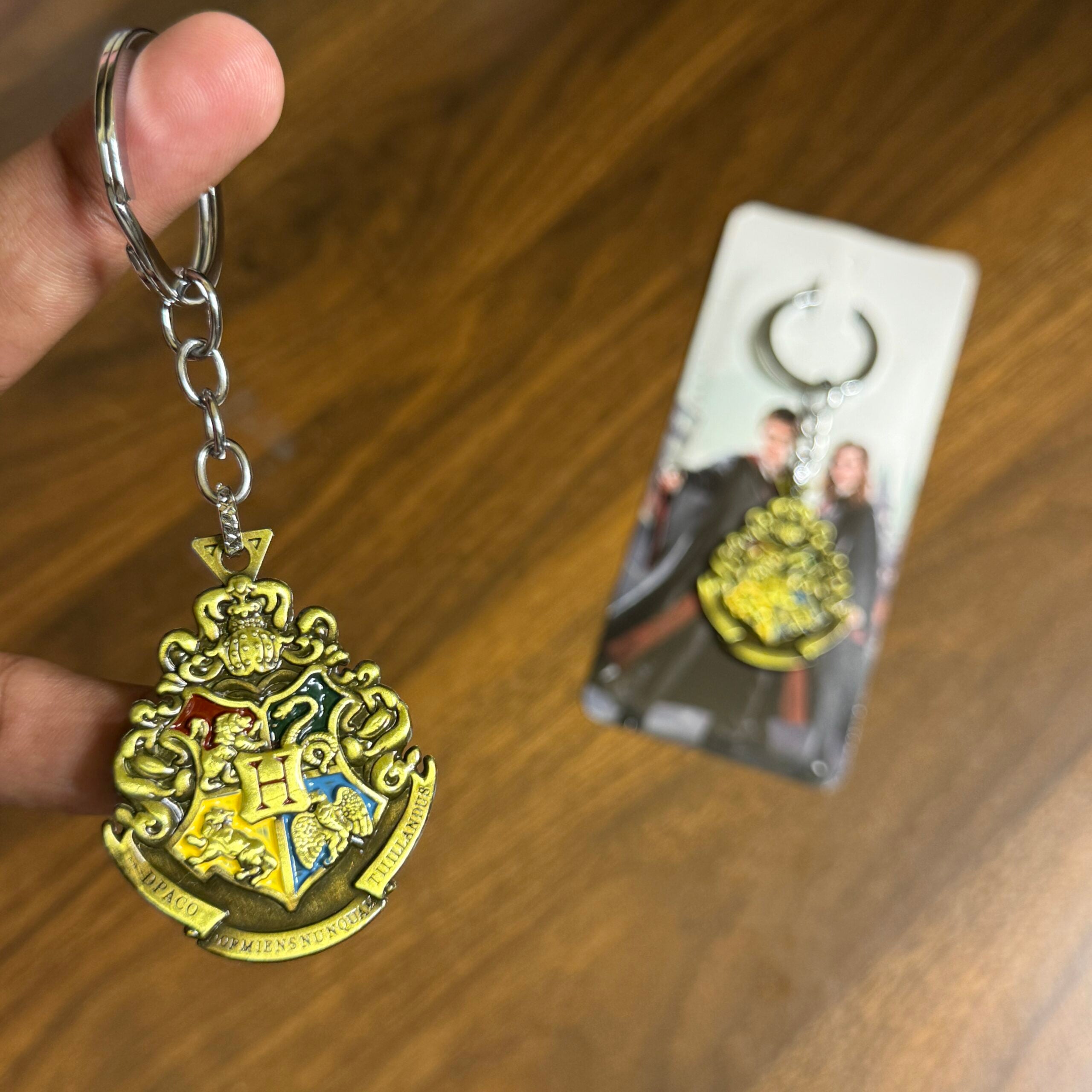Harry Potter Hogwarts Metal Keychain