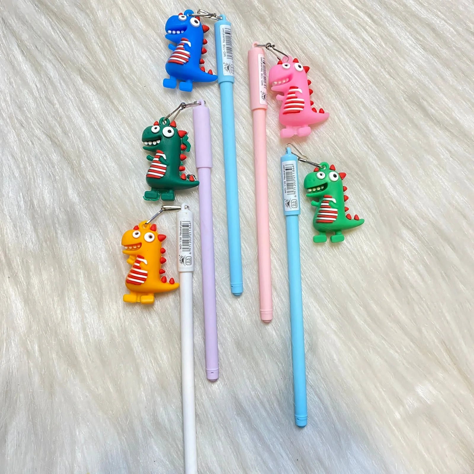 Premium dino keychain pen