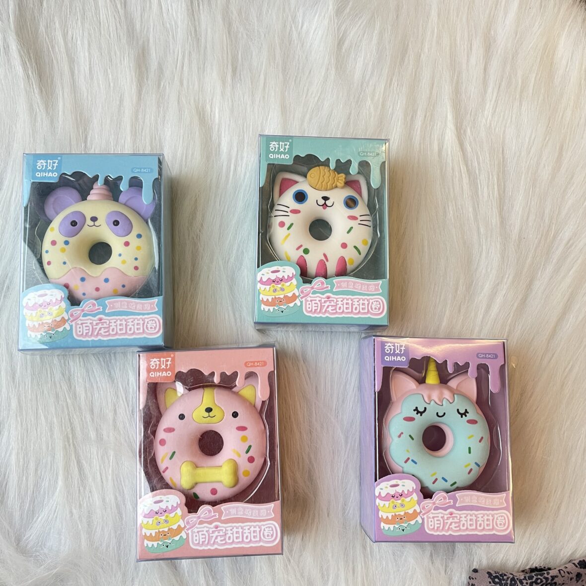 Doughnut jumbo erasers(random prints)