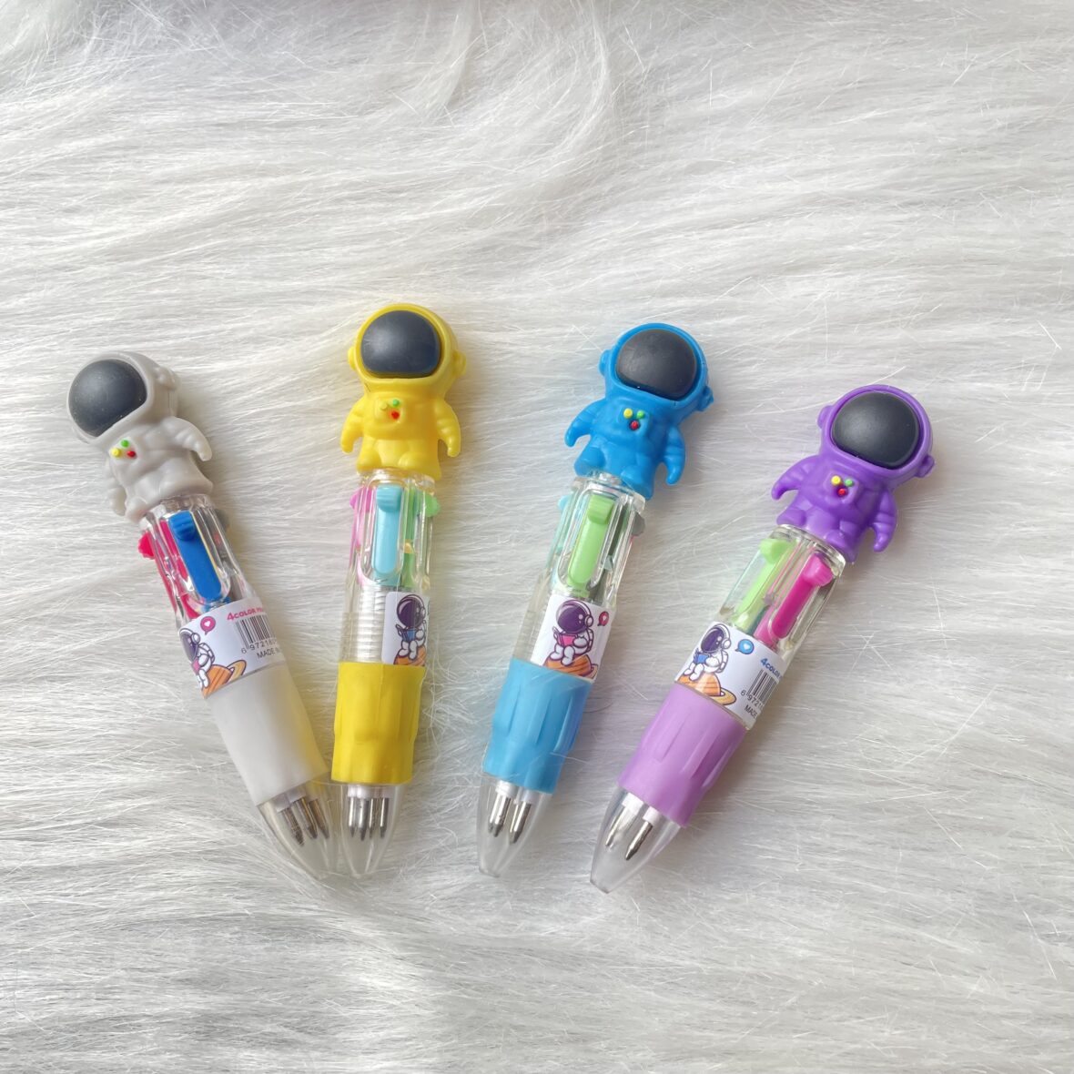 4 in 1 space pens random