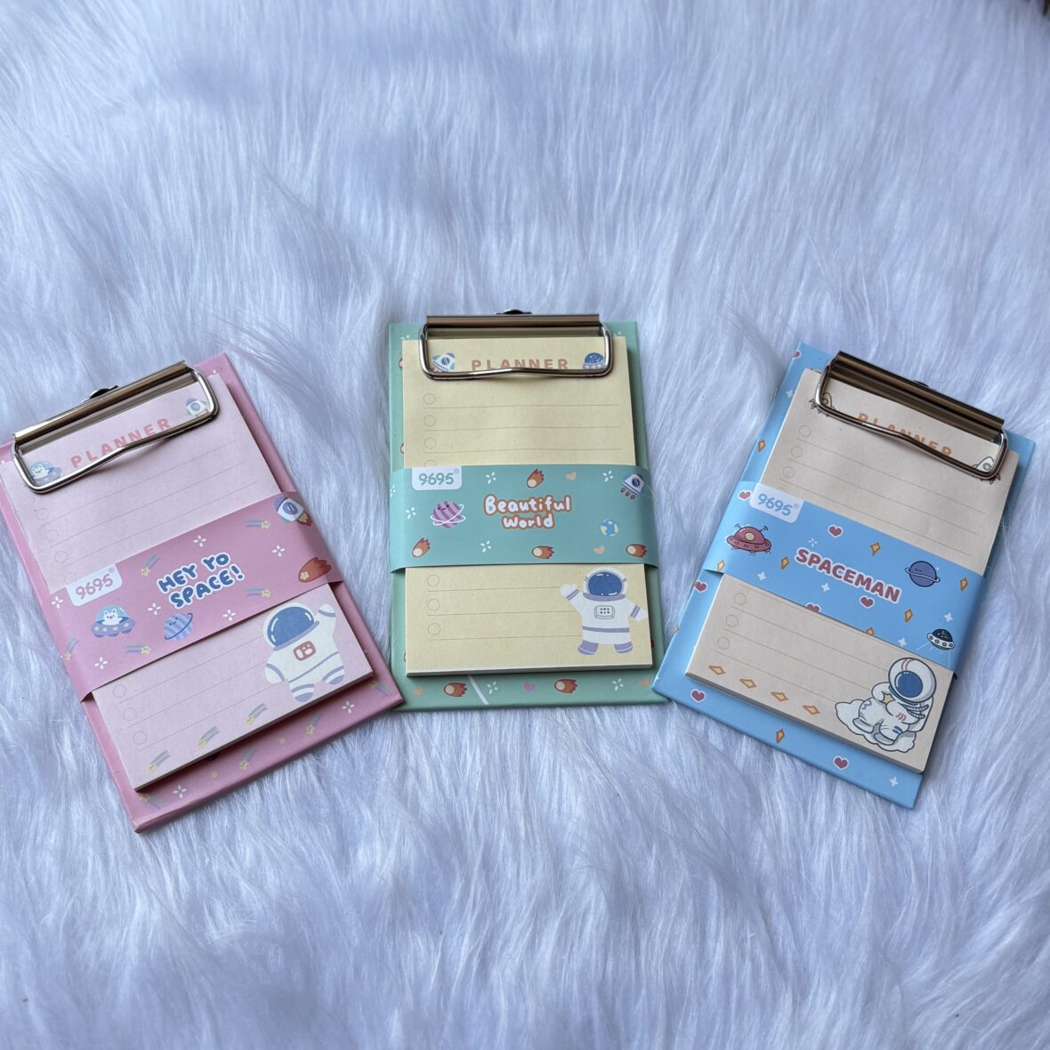 Mini space theme notepad with clipboard