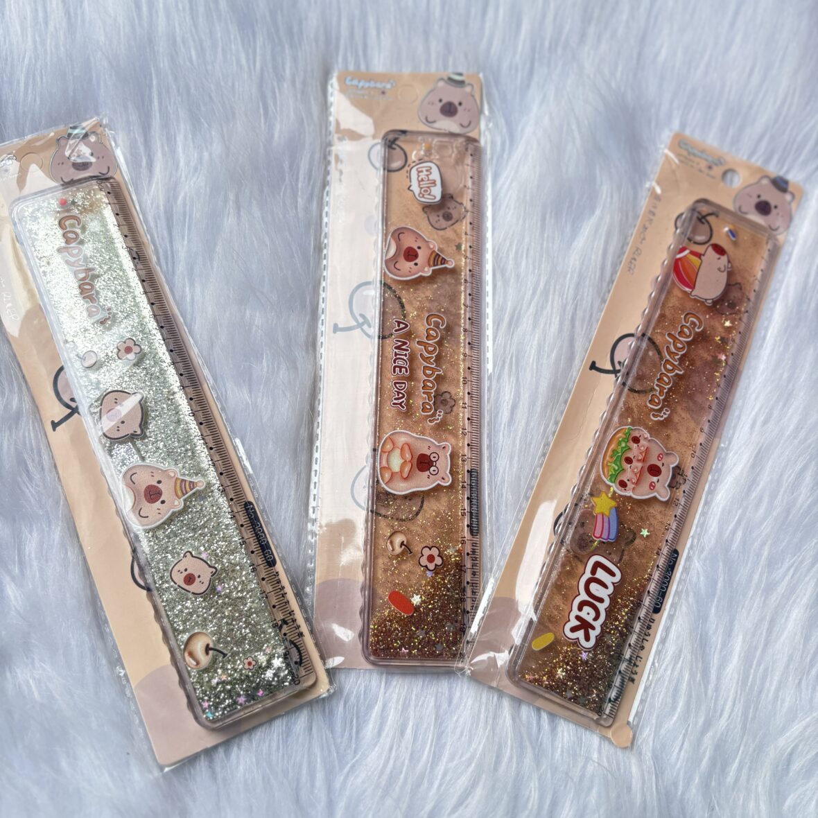 Capybara water glitter scale premium quality