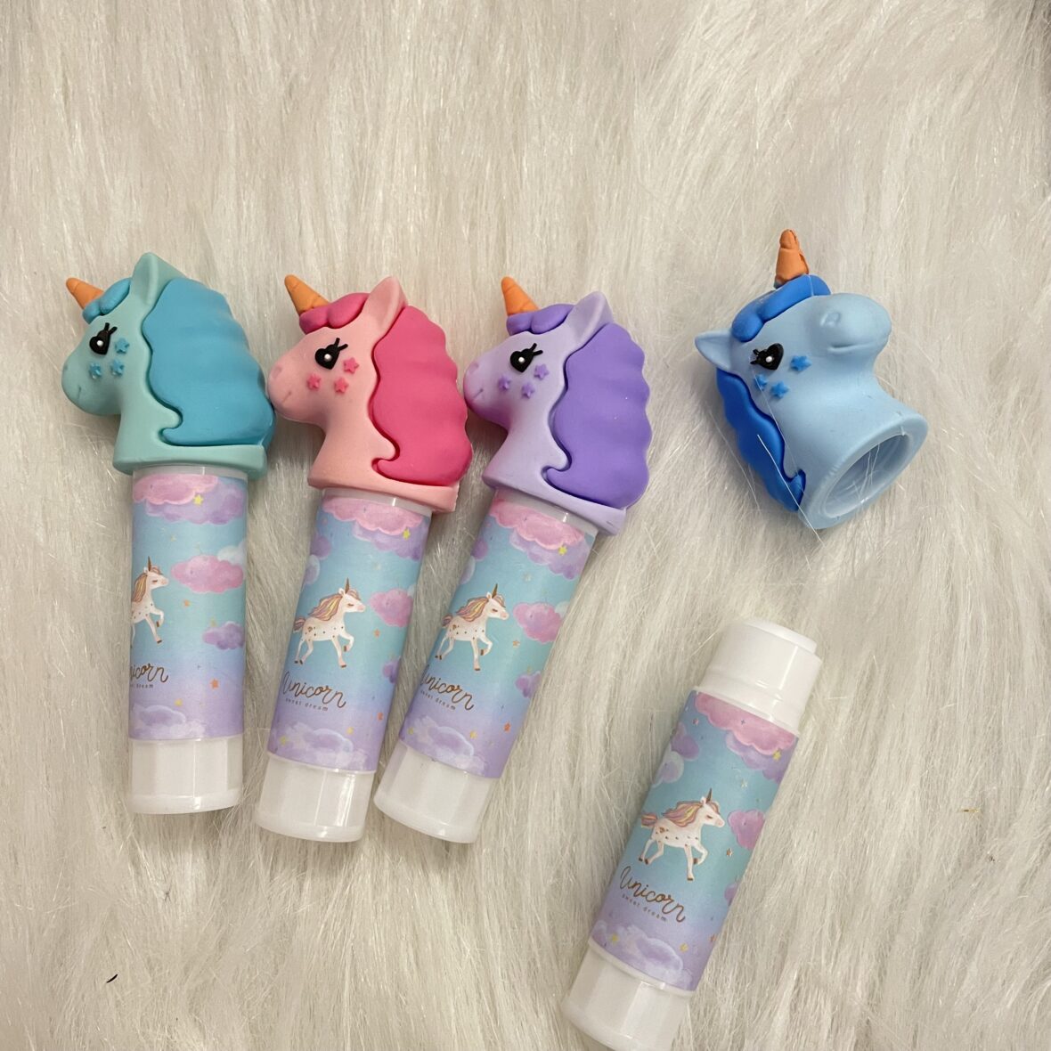Unicorn glue stick random