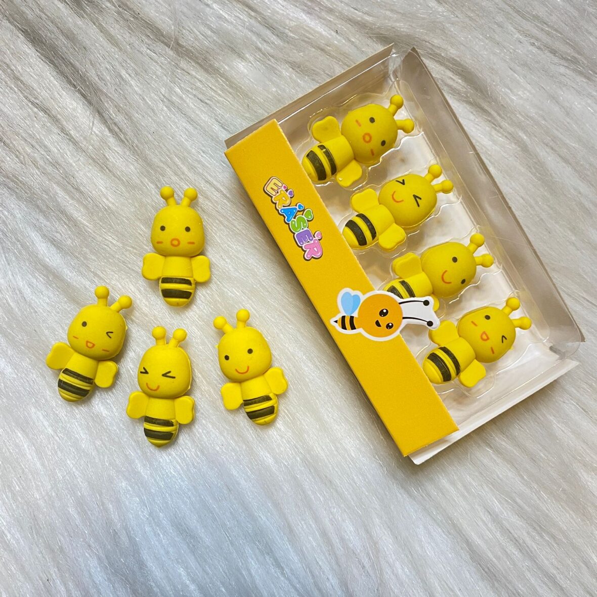 Cute bees eraser